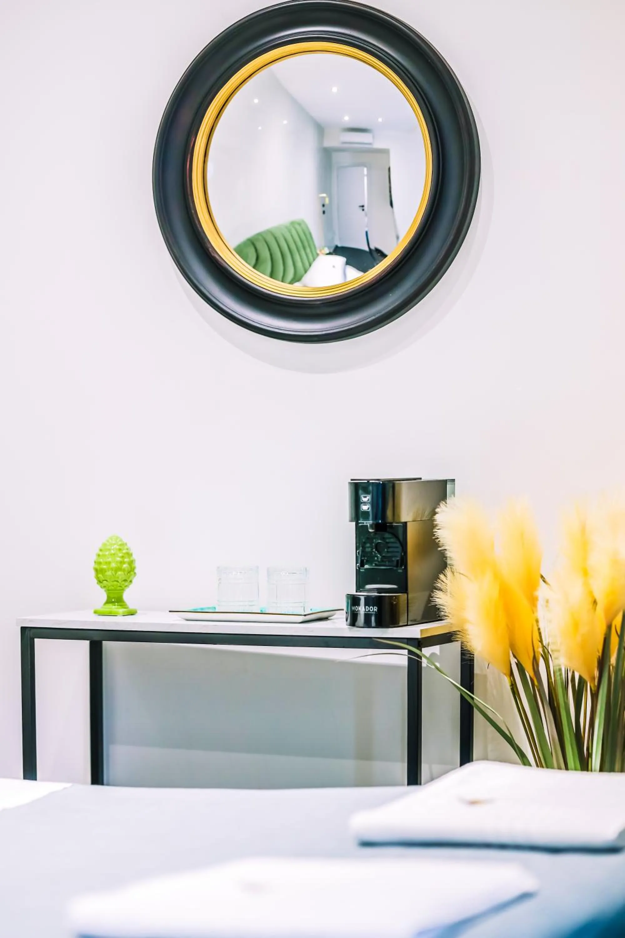 Decorative detail, Bed in Marmur luxury room