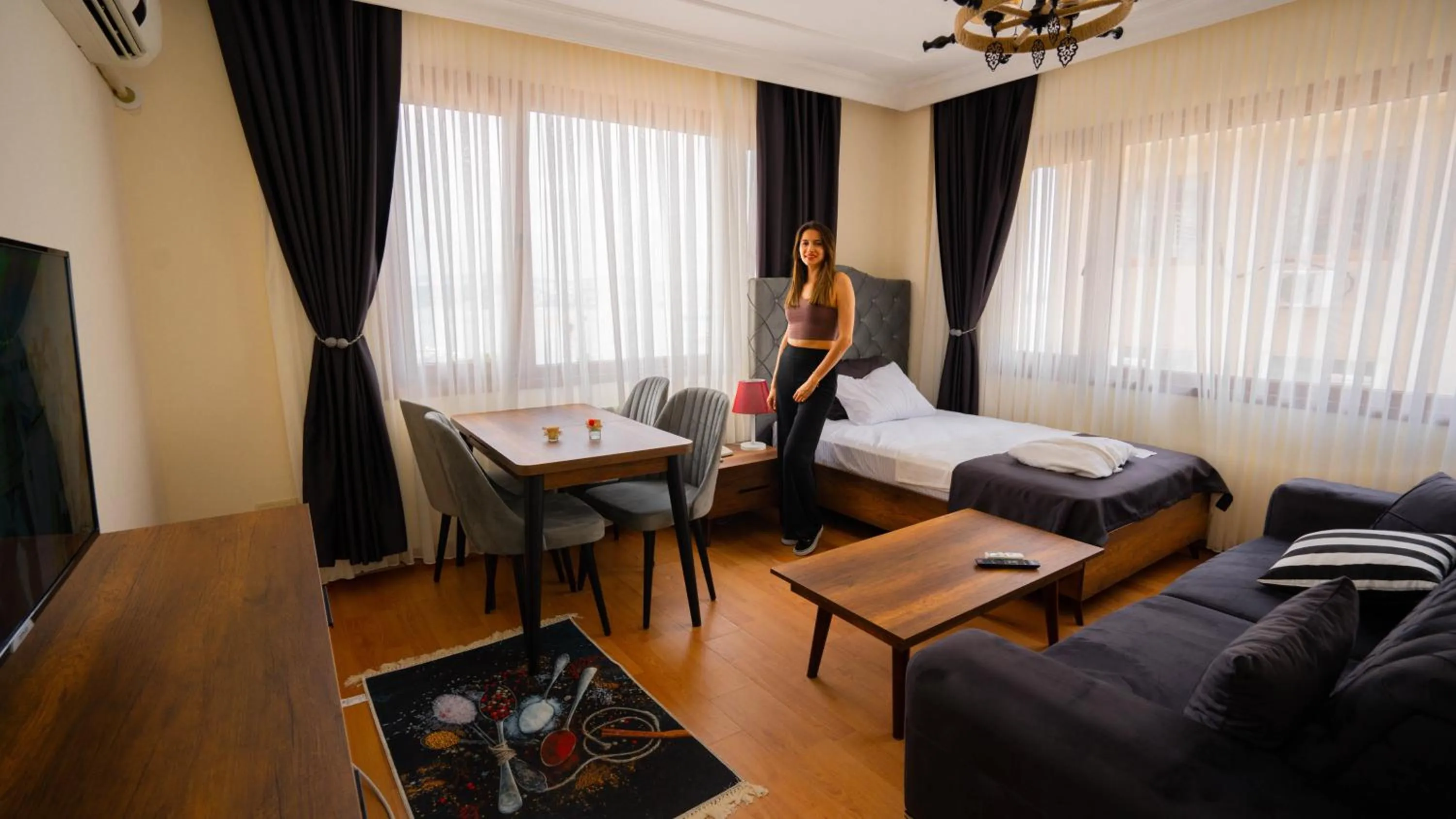 Photo of the whole room, Bed in Cihangir by Aydin Suite Hotel