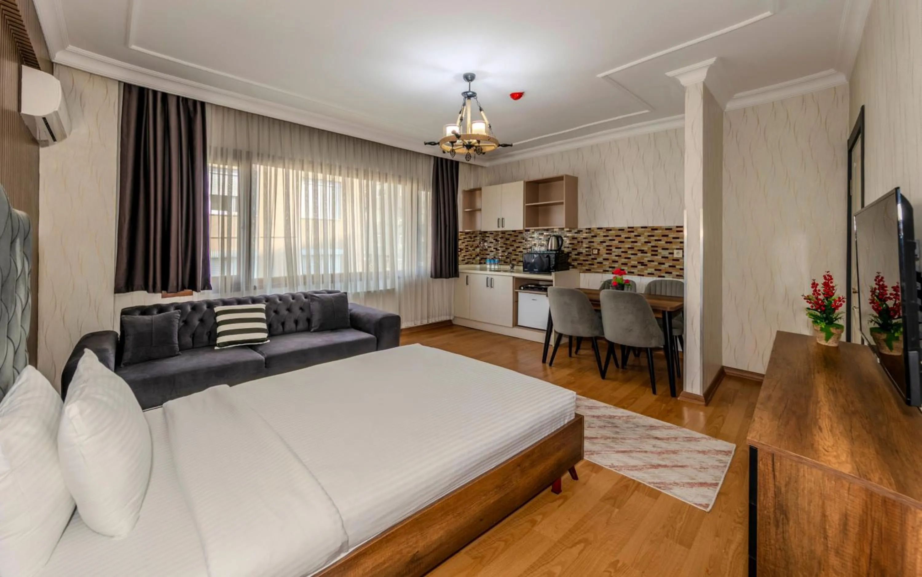 Communal lounge/ TV room, Bed in Istanbul Galata Port Modern Suite & Apartments Taksim