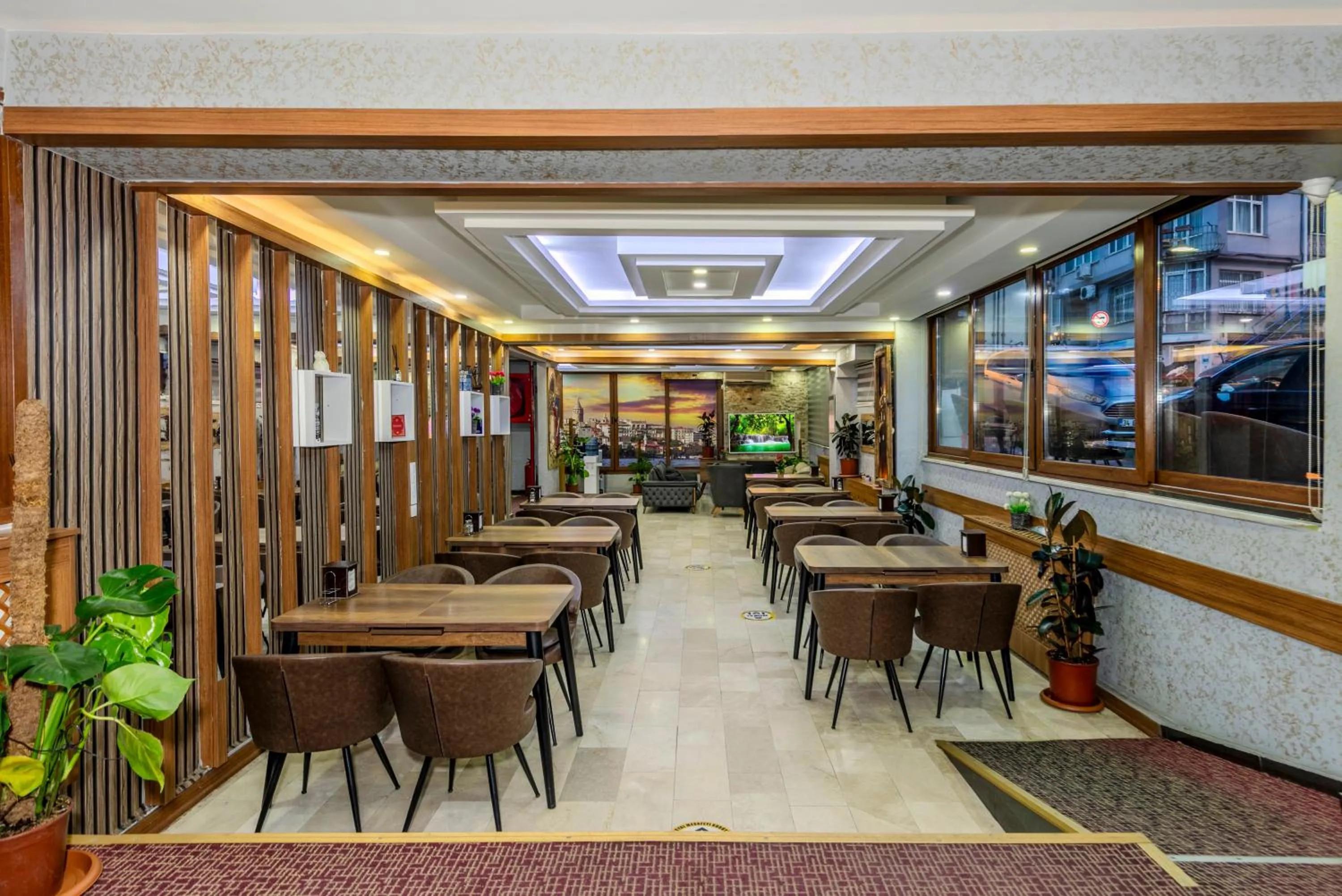 Restaurant/places to eat in Istanbul Galata Port Modern Suite & Apartments Taksim