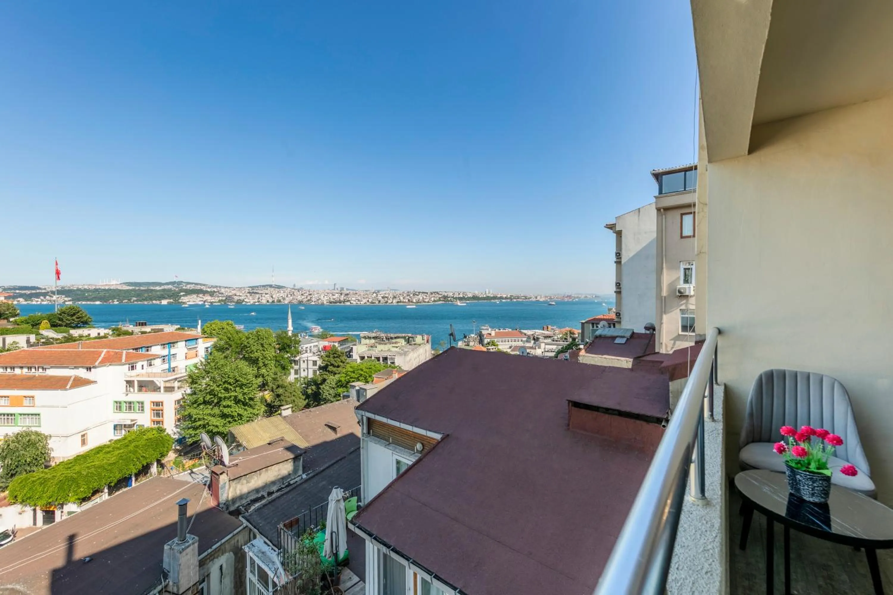 Property building in Istanbul Galata Port Modern Suite & Apartments Taksim