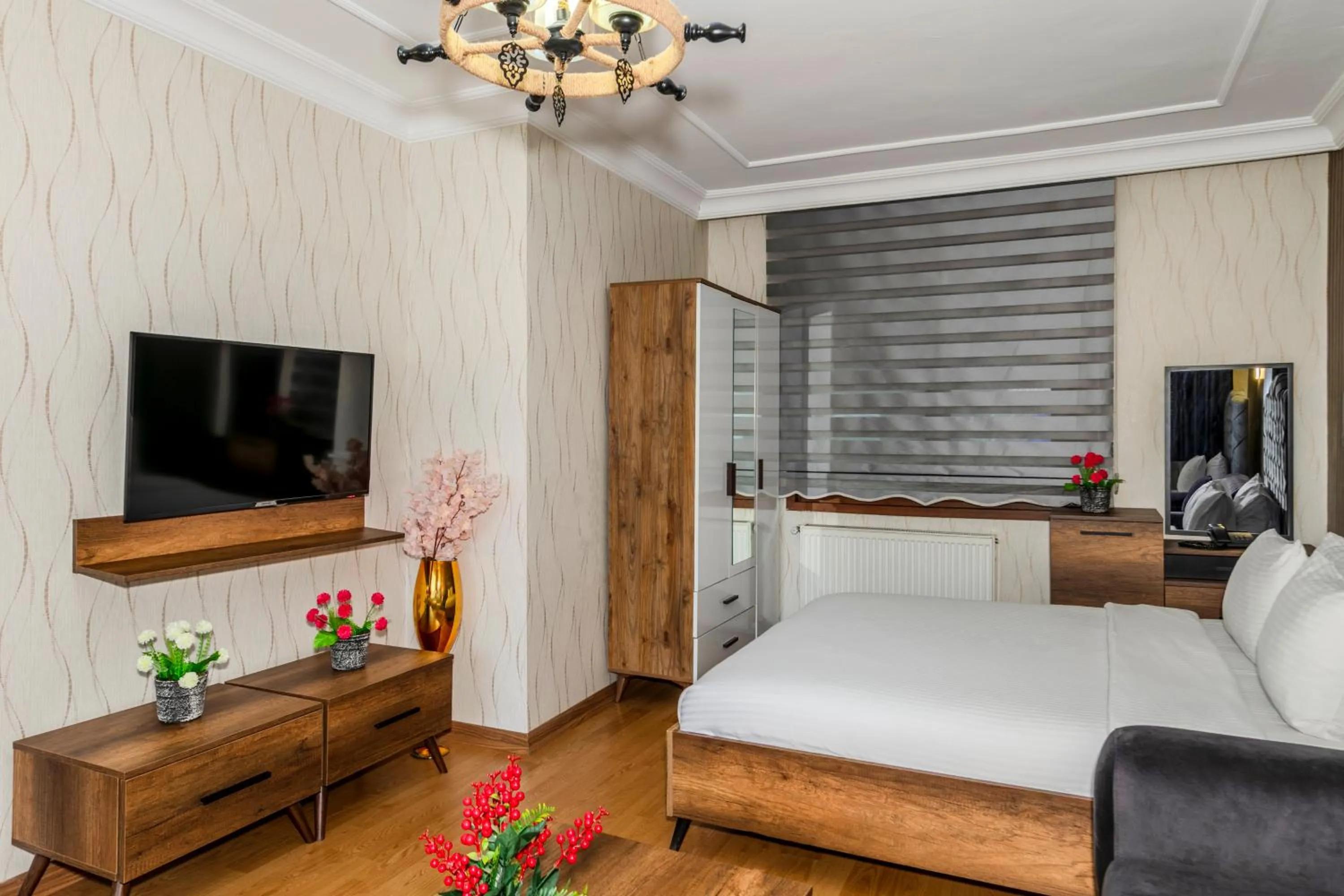 Communal lounge/ TV room, Bed in Istanbul Galata Port Modern Suite & Apartments Taksim