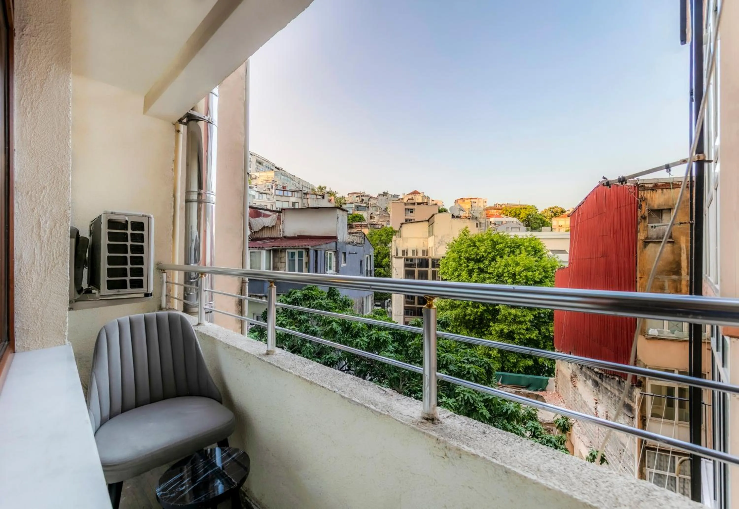 Property building in Istanbul Galata Port Modern Suite & Apartments Taksim