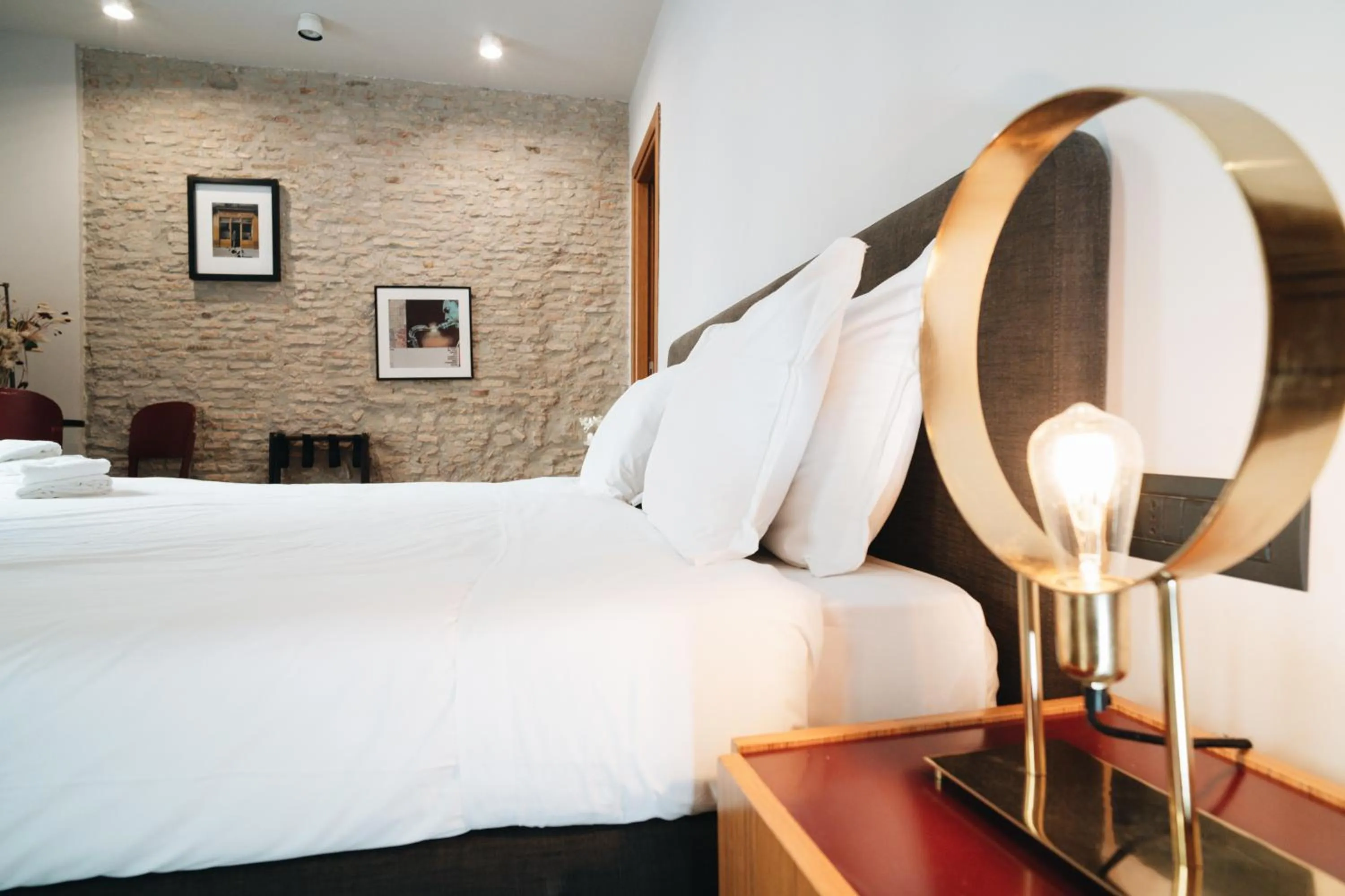 Bed in DownTown Boutique House - CA Domus Collection