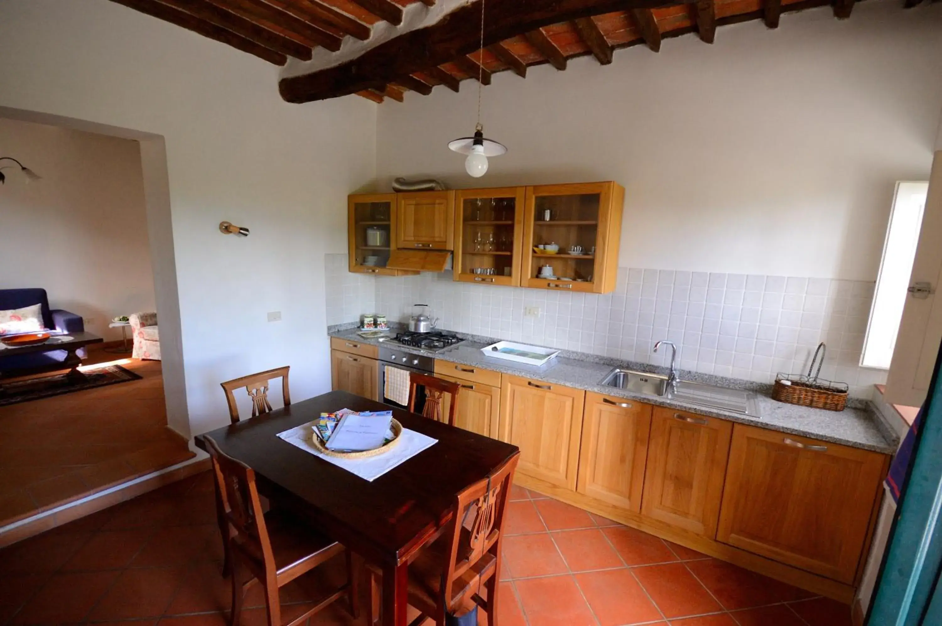 Two-Bedroom Apartment - Split Level in Fattoria di Fubbiano Two-Bedroom Apartment - Split Level in Fattoria di Fubbiano