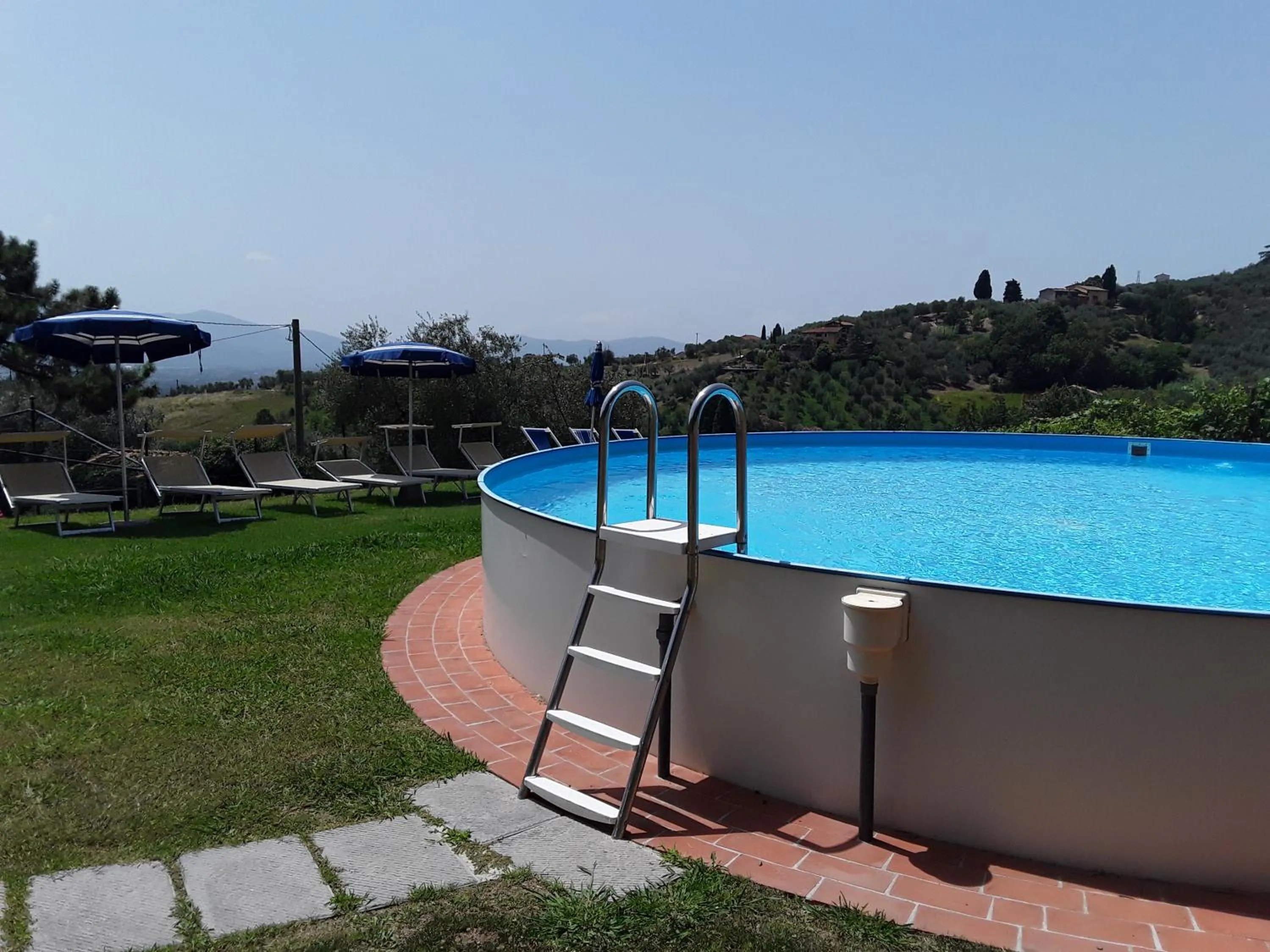 Swimming pool in Fattoria di Fubbiano