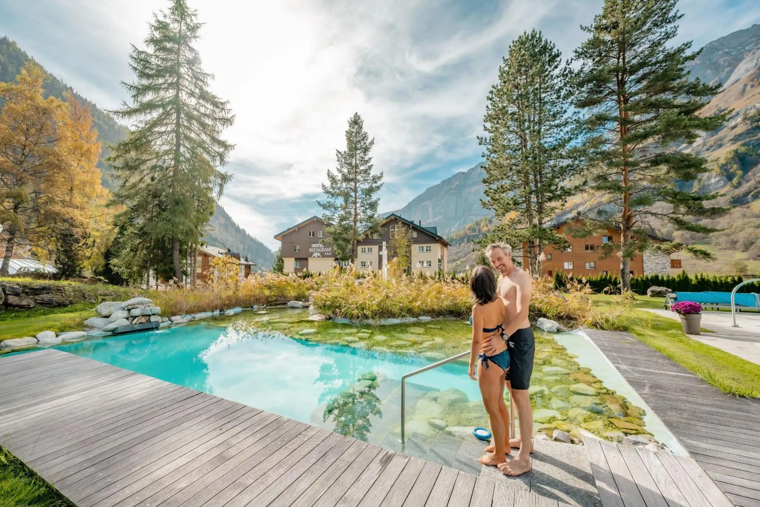 Swimming pool in Le Bristol Leukerbad