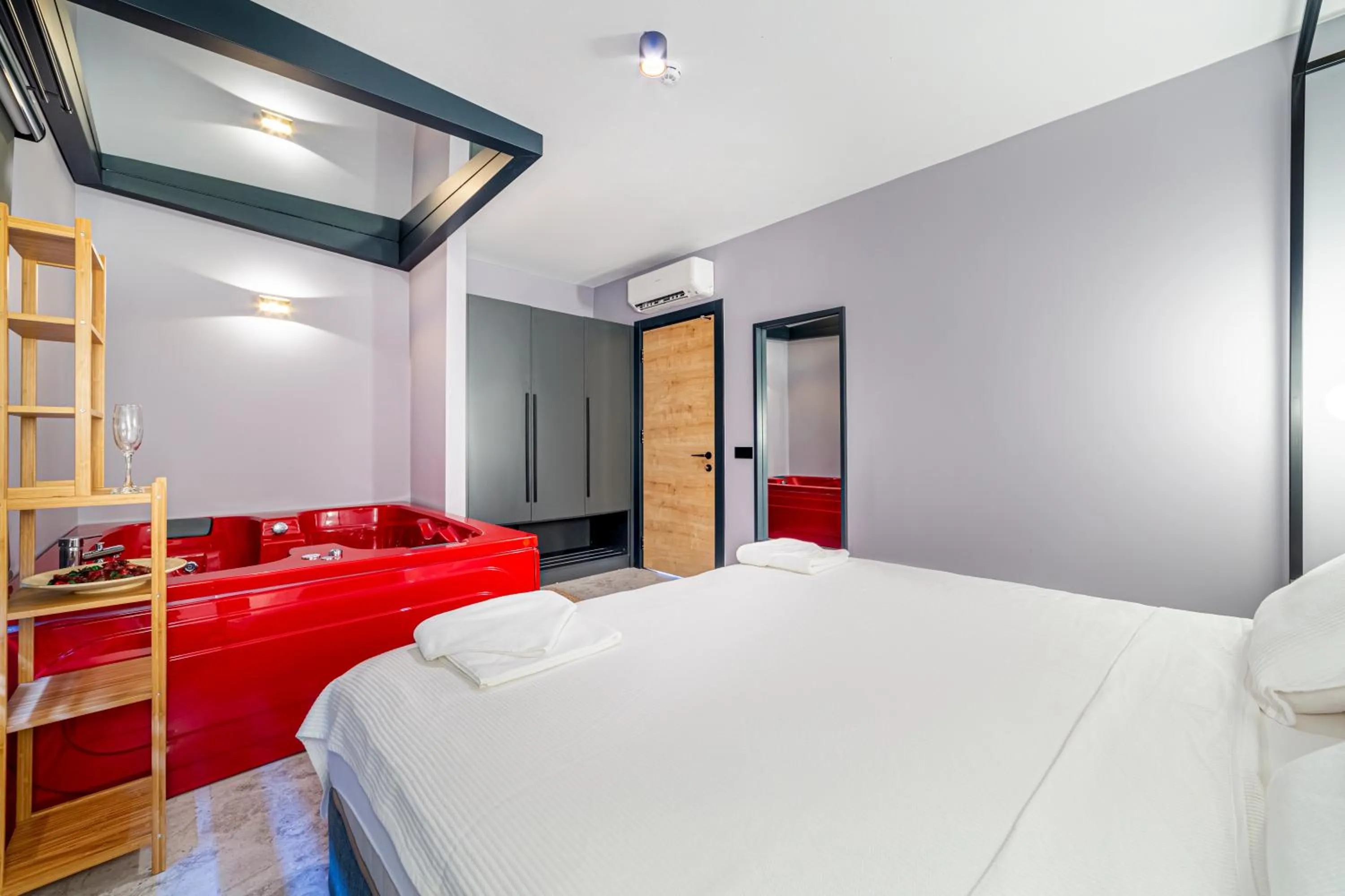 Bedroom, Bed in Aria Riva Apart Hotel