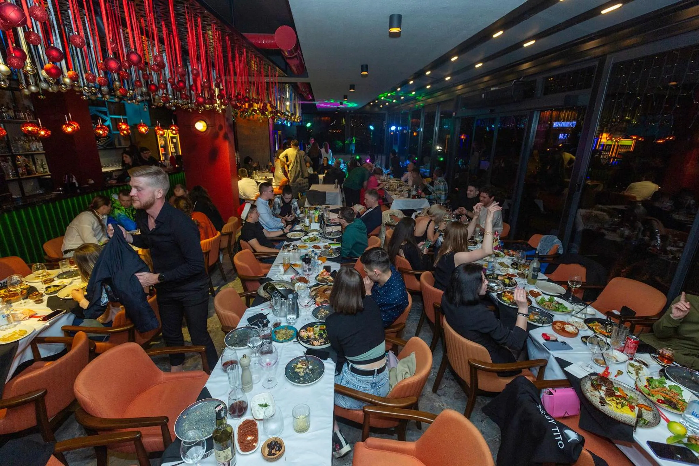 Entertainment in Aria Riva Apart Hotel