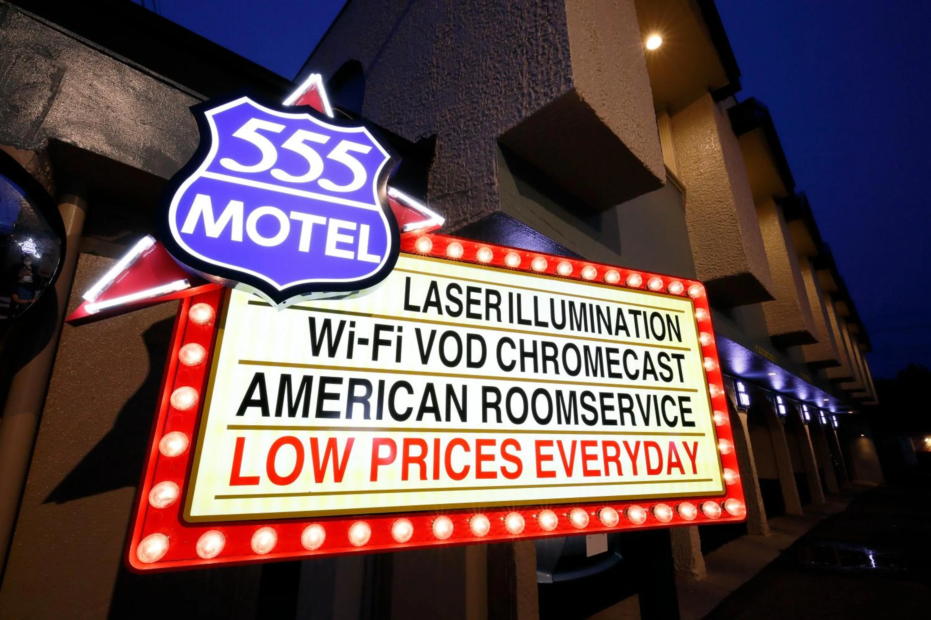 Property building in 555MOTEL SHONAN