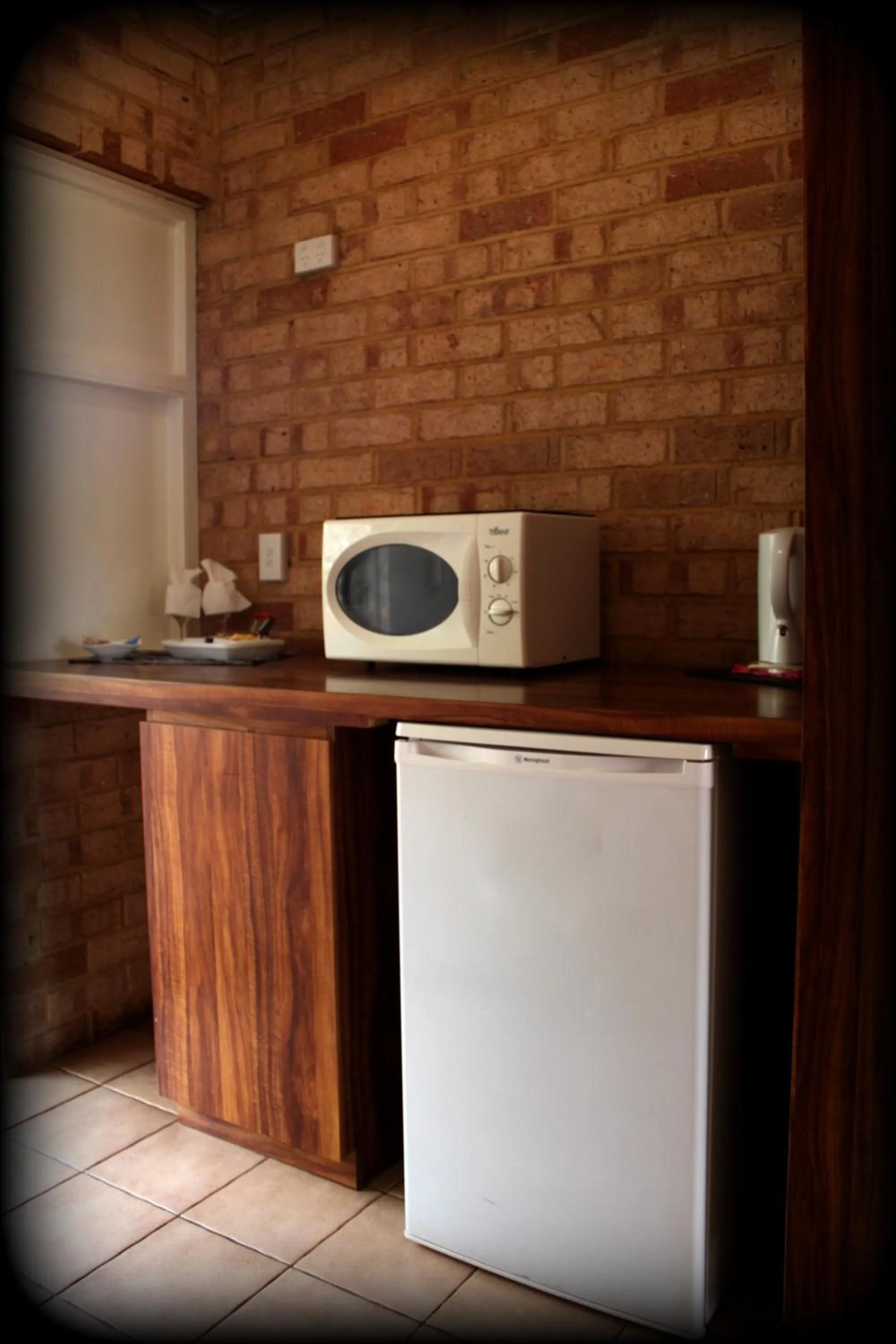 Coffee/tea facilities in York's Boutique Motel