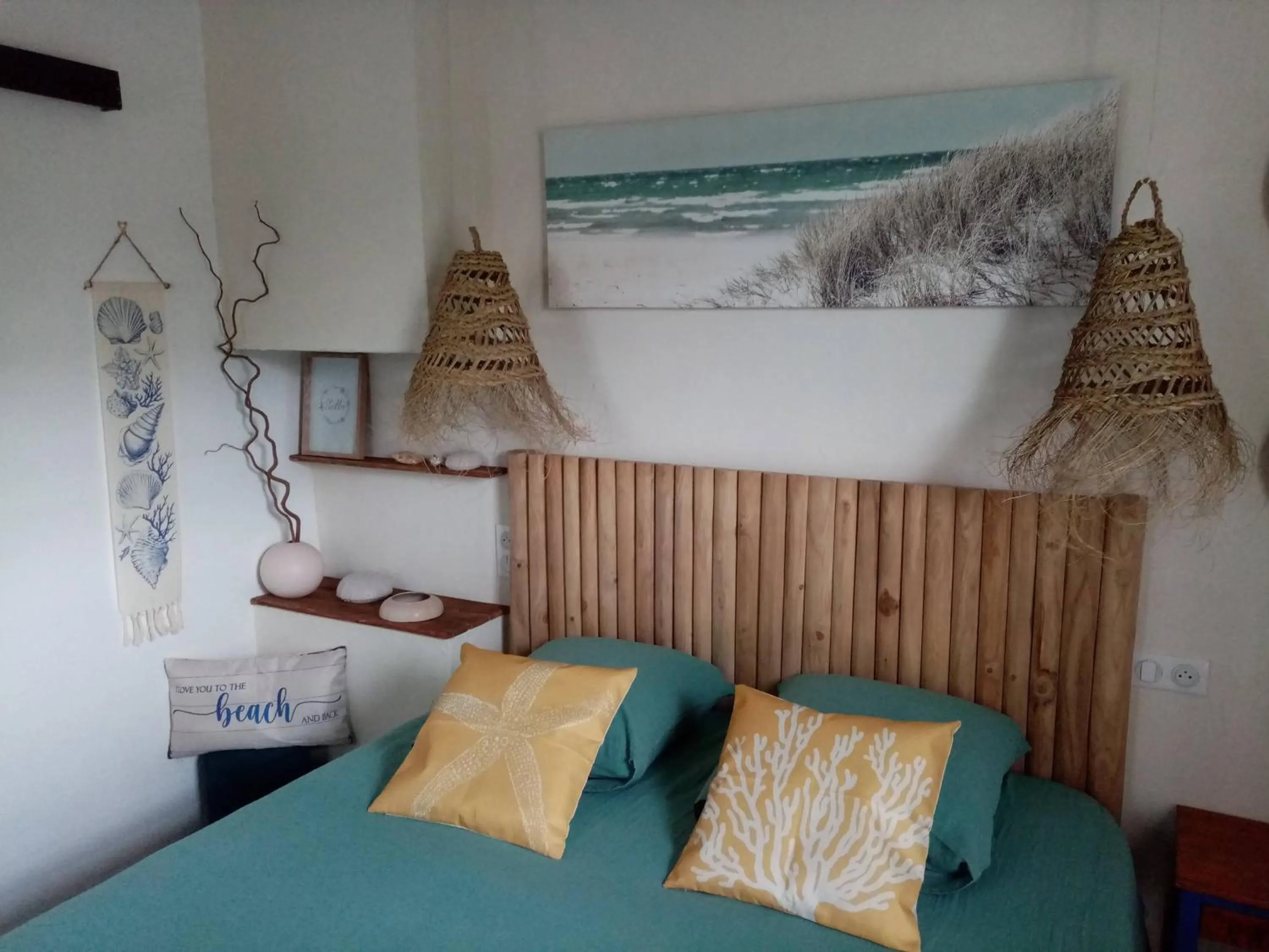 Property building, Bed in La Norélie