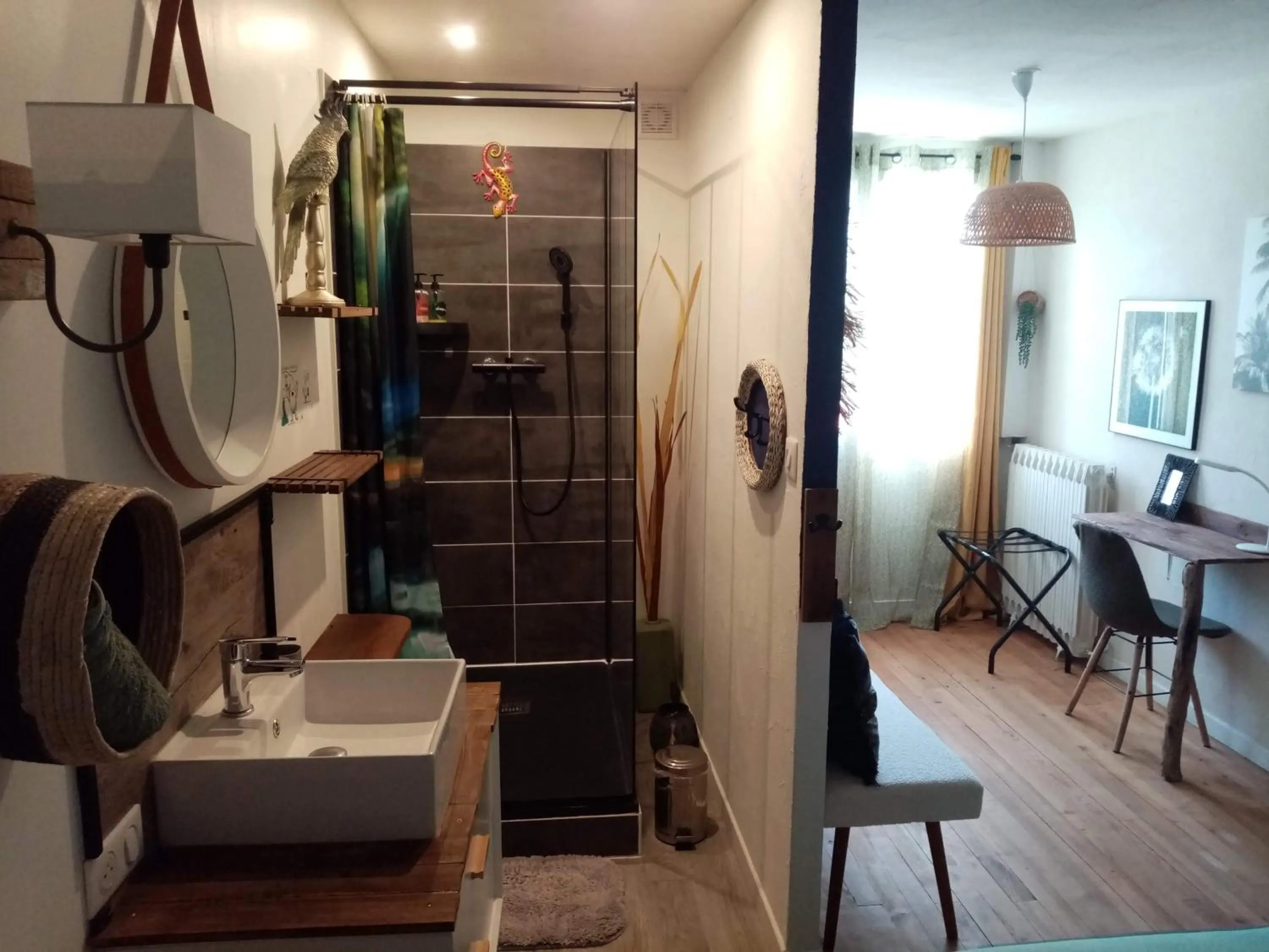 Bathroom in La Norélie