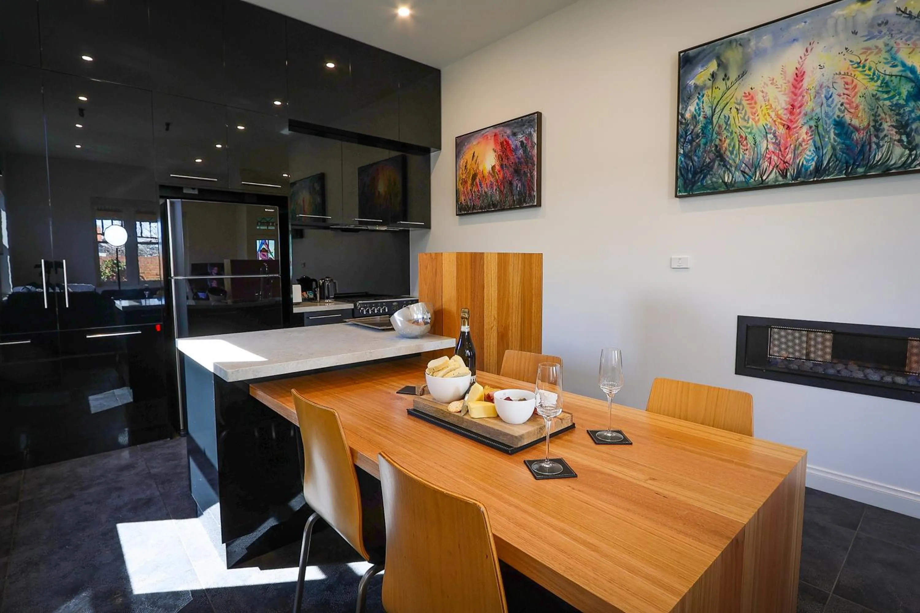 Dining area in Mansi on Raymond