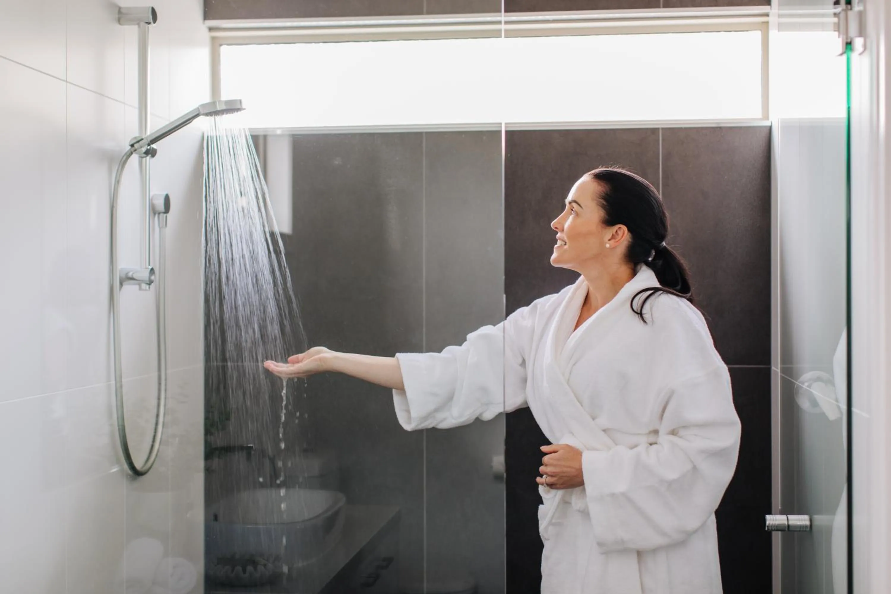 Shower in Mansi on Raymond