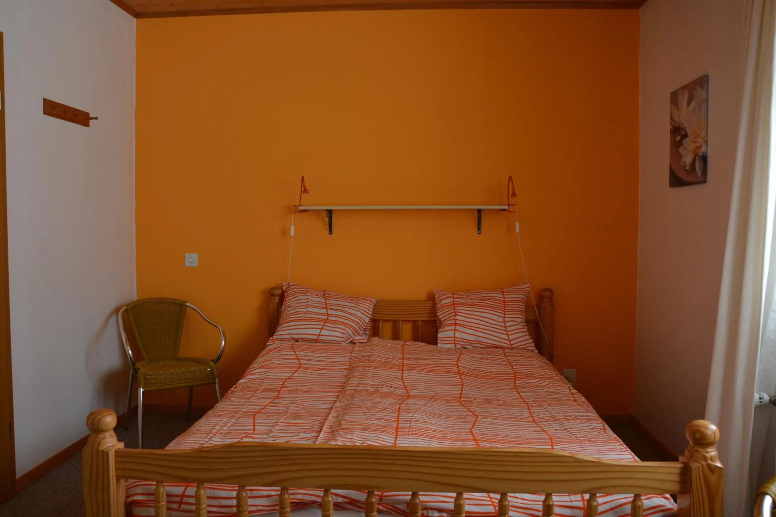 Bed in Hotel Restaurant Walliser Sonne