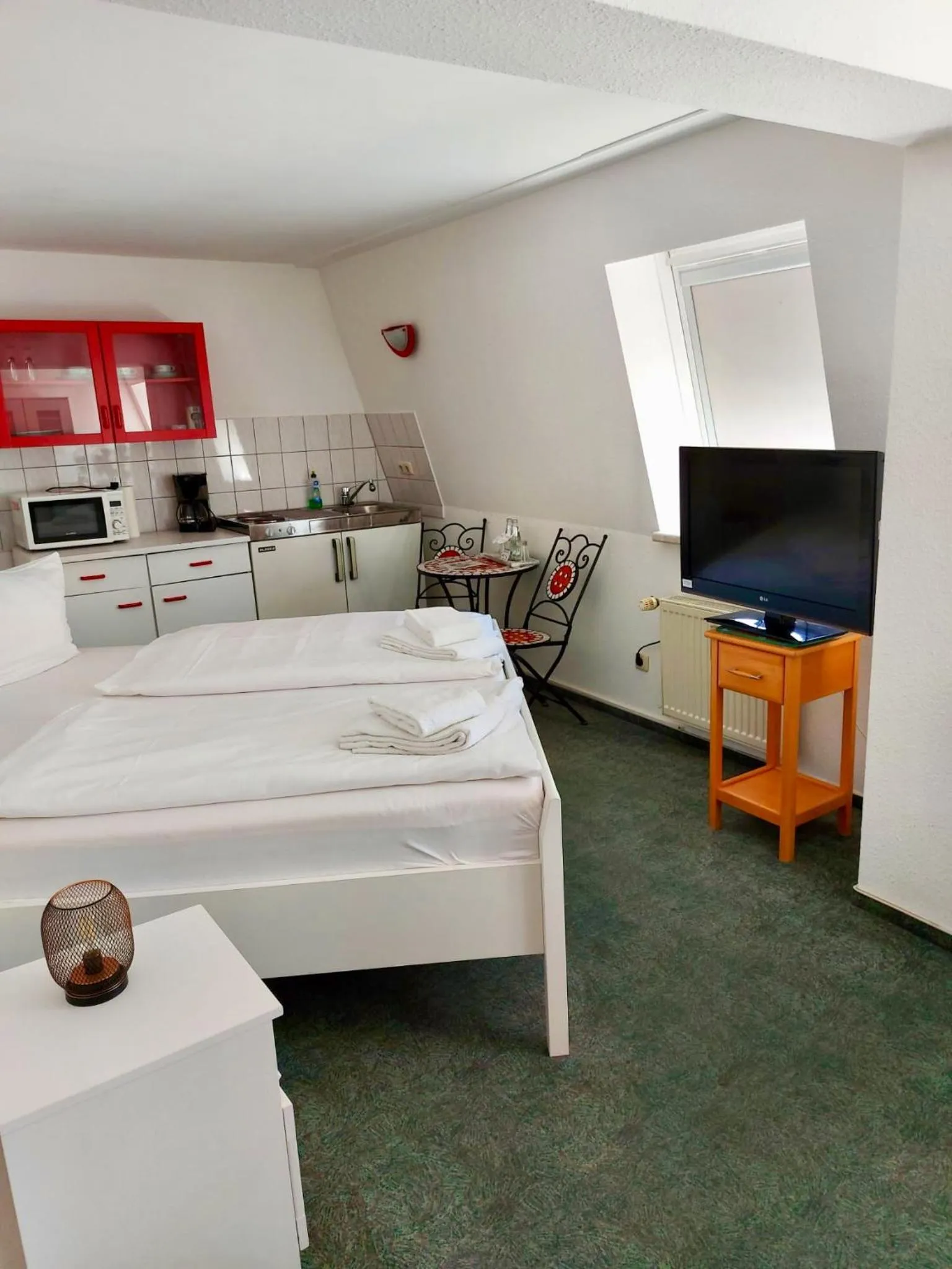 Photo of the whole room, Bed in REGIOHOTEL Wolmirstedter Hof Wolmirstedt