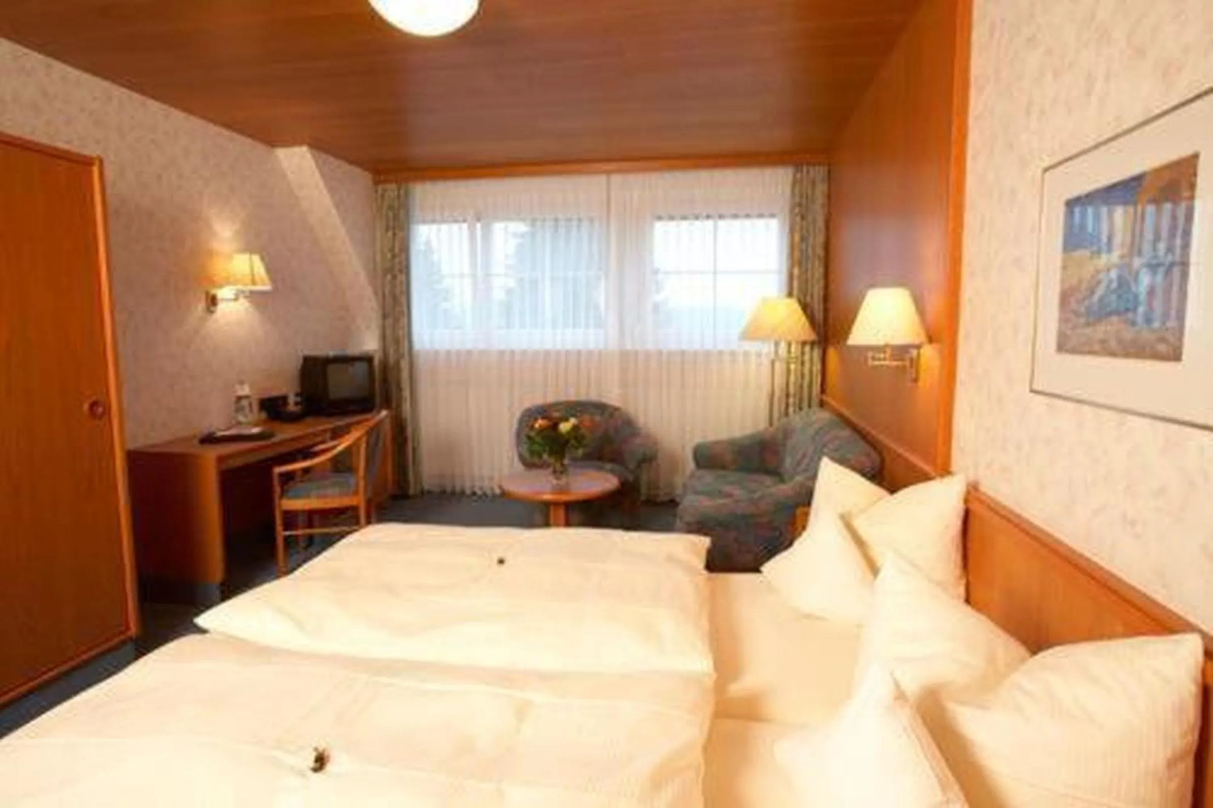 Bedroom, Bed in Hotel Tannhof