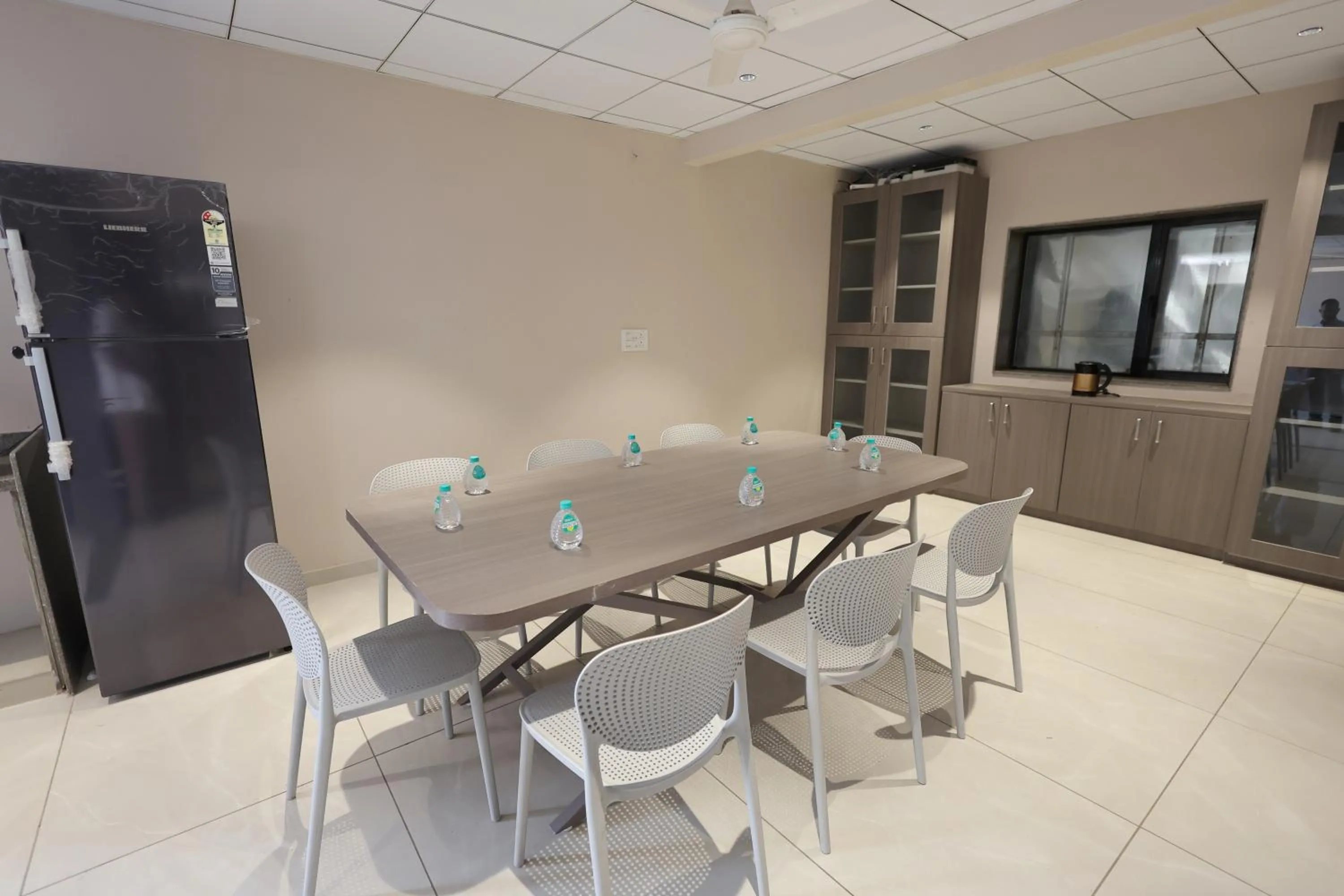 Seating area in Greenotel Rooms Hazira, Surat