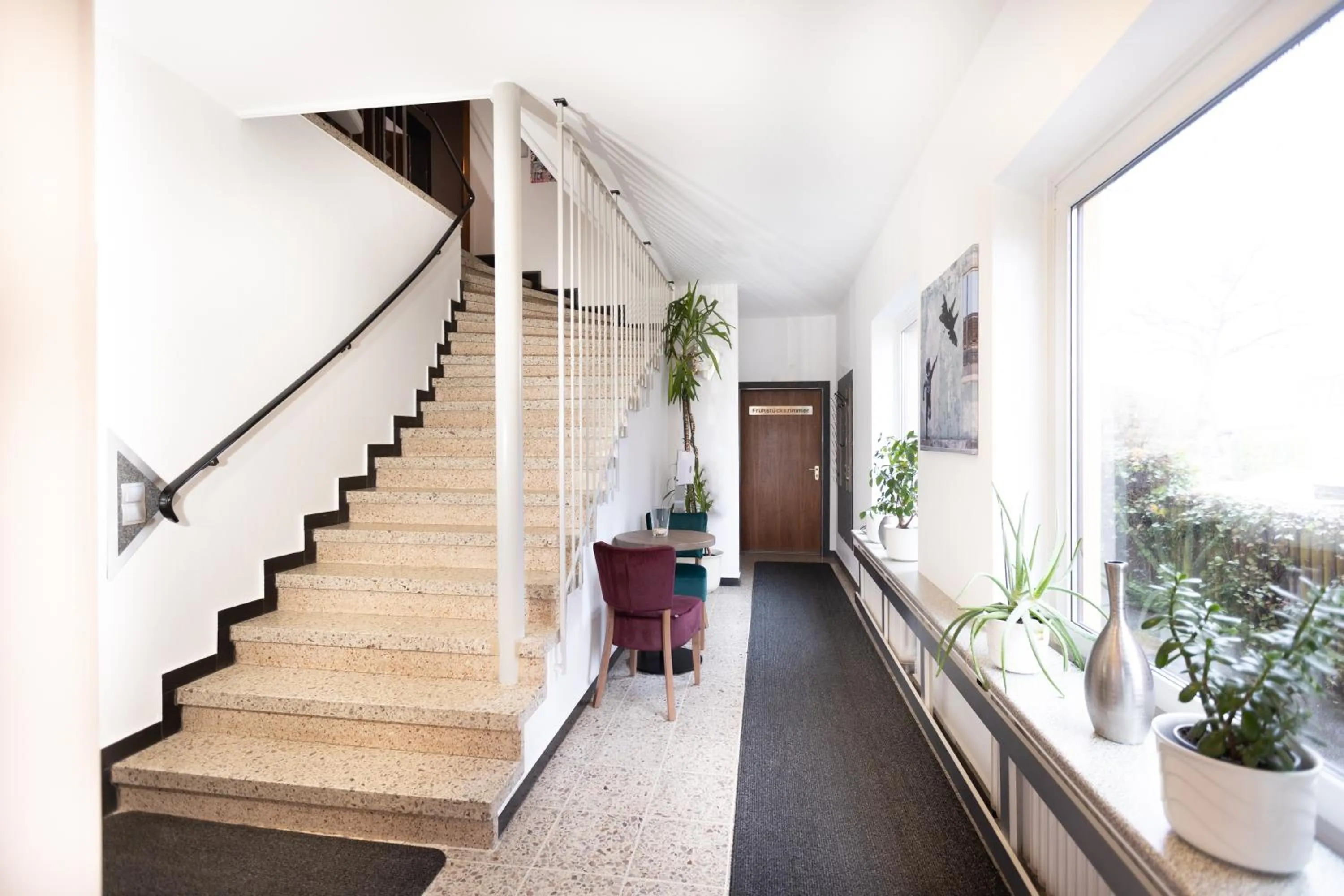 Lobby or reception in Firzlaff's Hotel