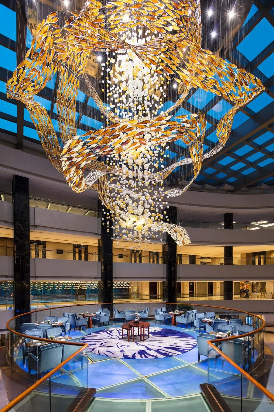 Lobby or reception in Hilton Foshan