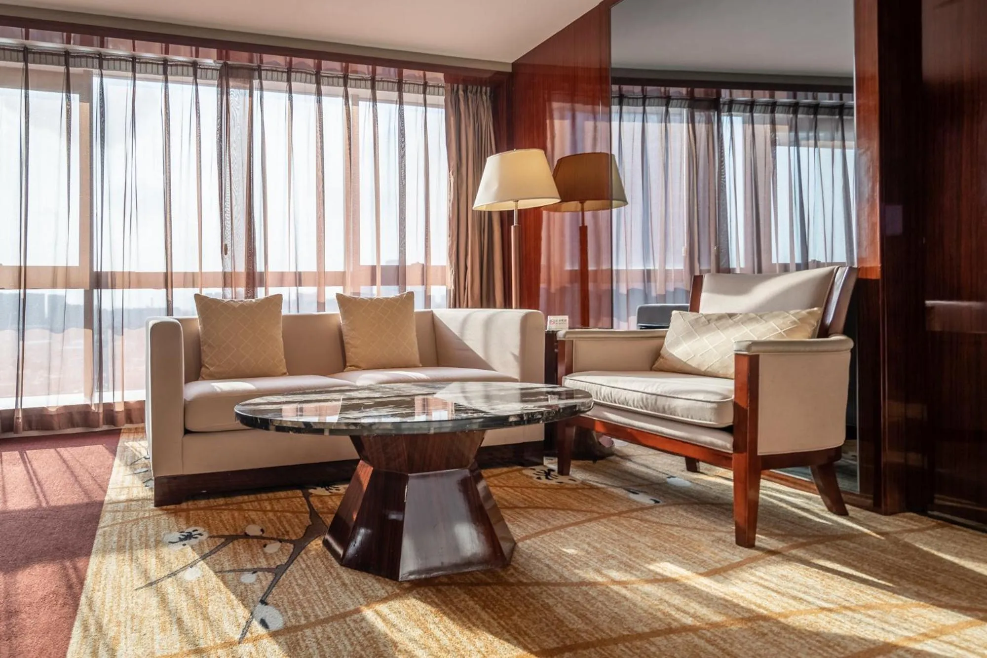 Living room in Hilton Foshan