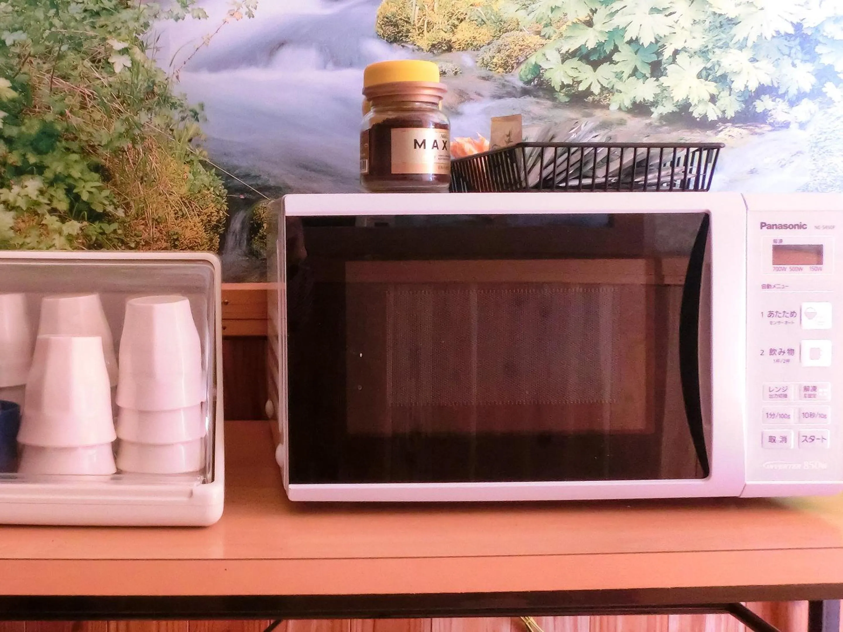 minibar in Hanasaku Onsen Yoshiyaso