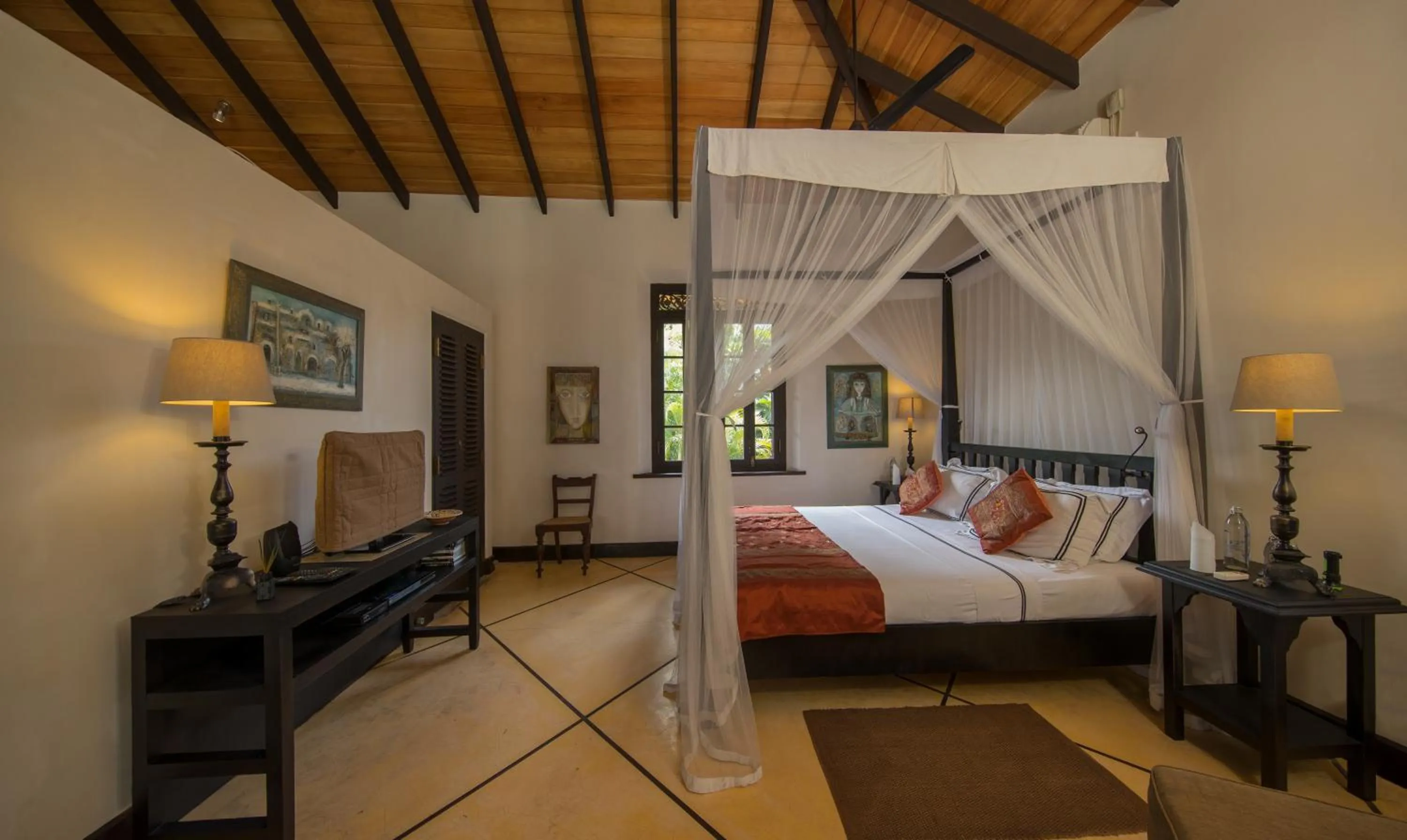Property building, Bed in Sergeant House Boutique Villa & Private Beach