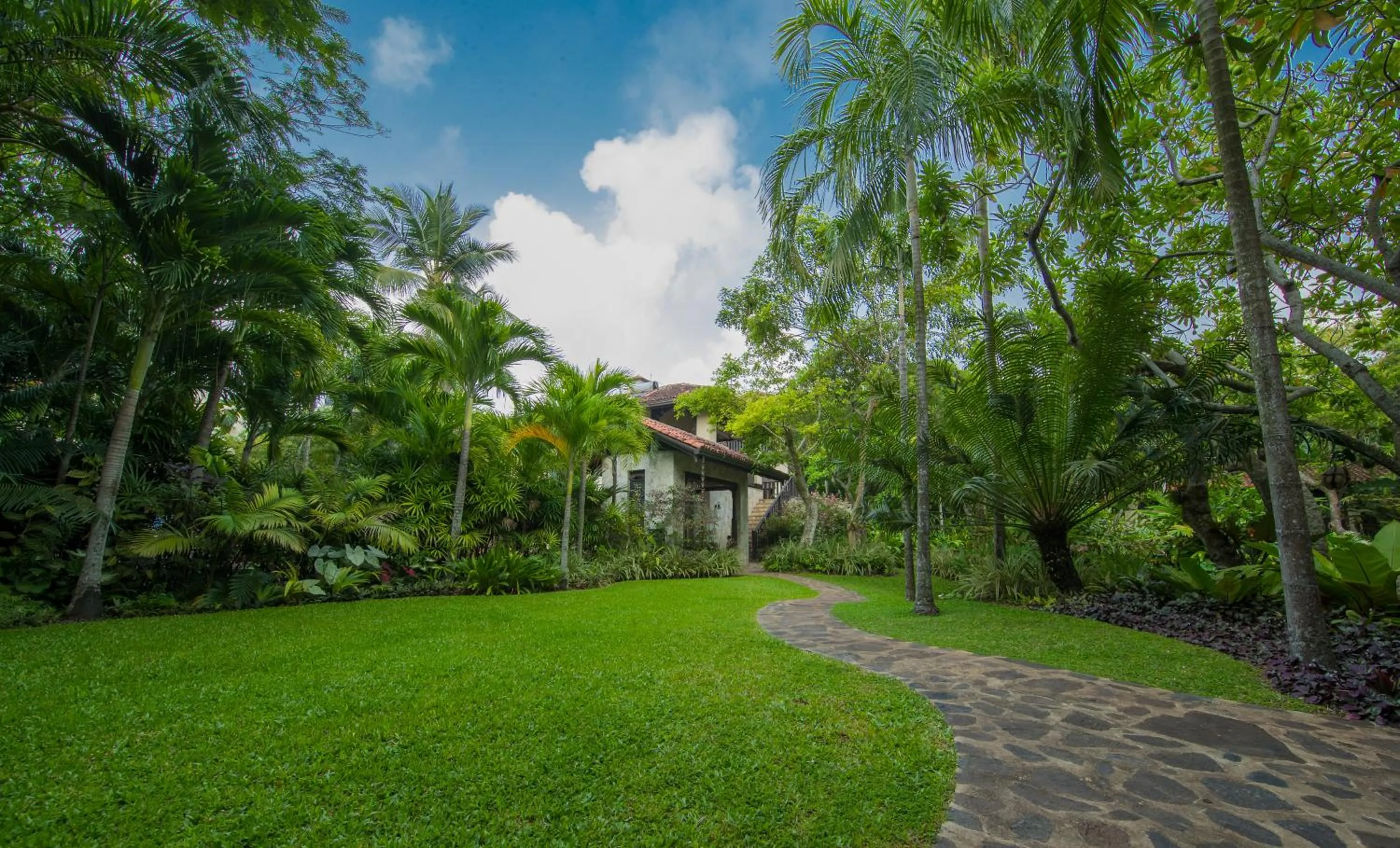 Garden in Sergeant House Boutique Villa & Private Beach