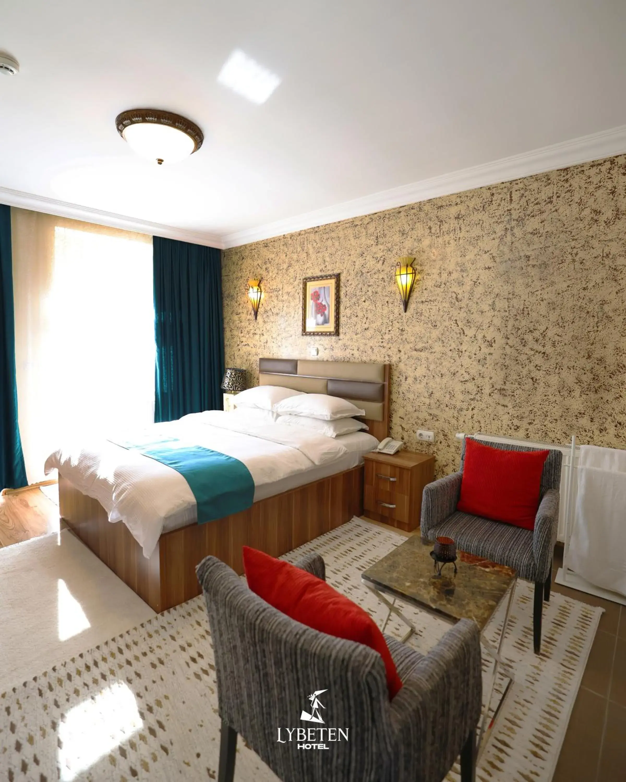 Suite with City View in HOTEL LYBETEN Suite with City View in HOTEL LYBETEN