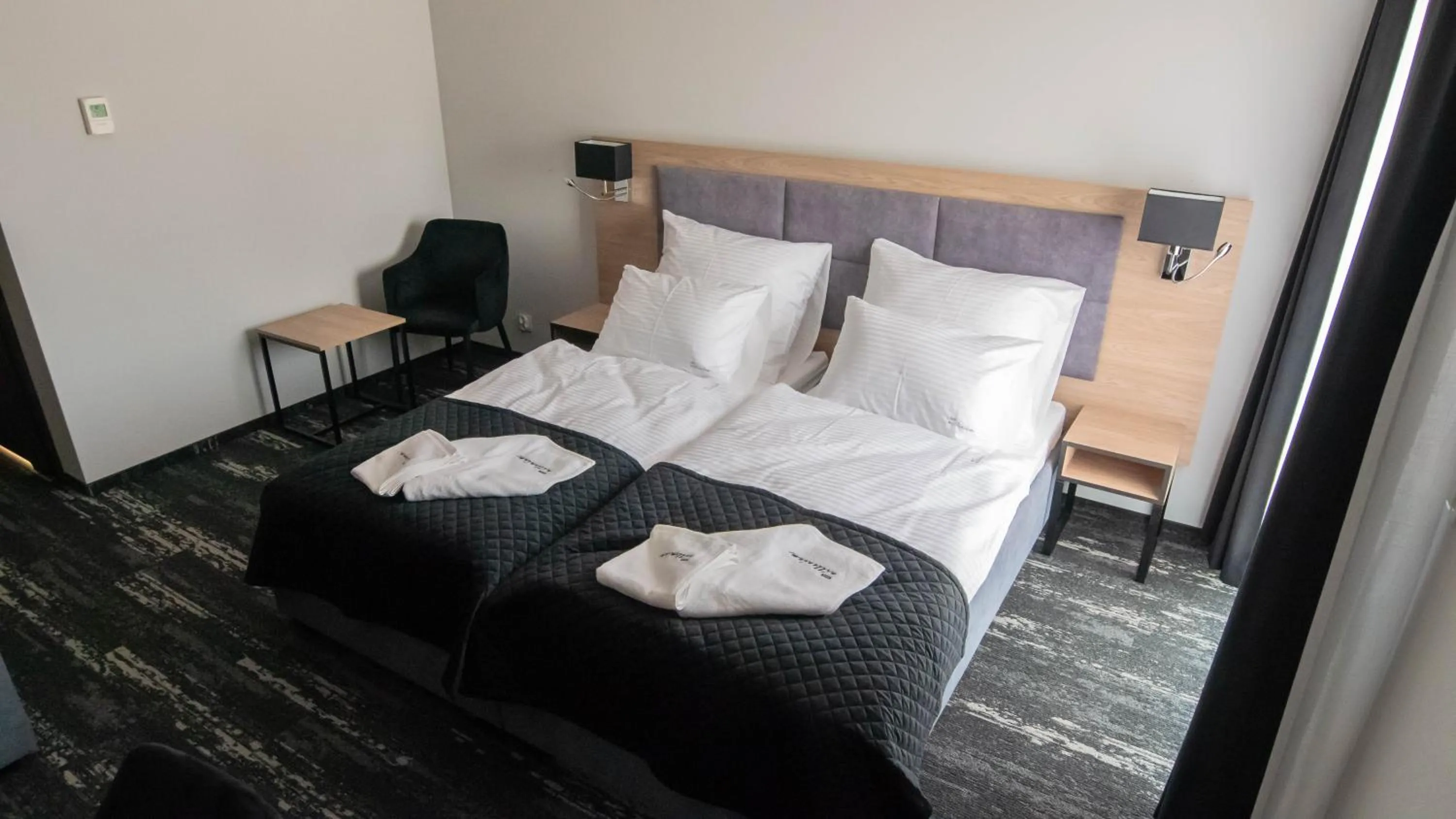 Photo of the whole room, Bed in Nowe Millenium