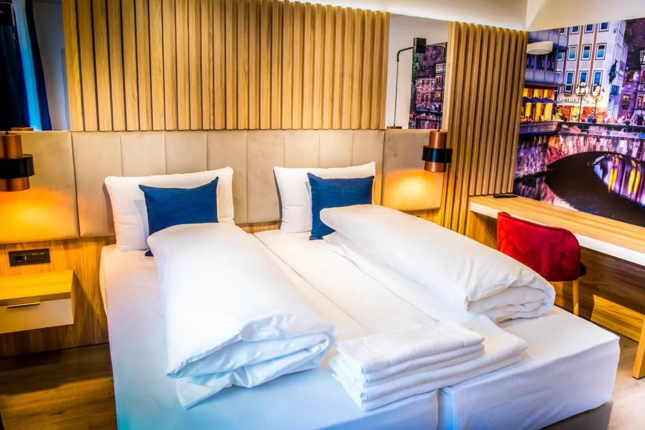 Bedroom, Bed in Hotel Wilder Mann