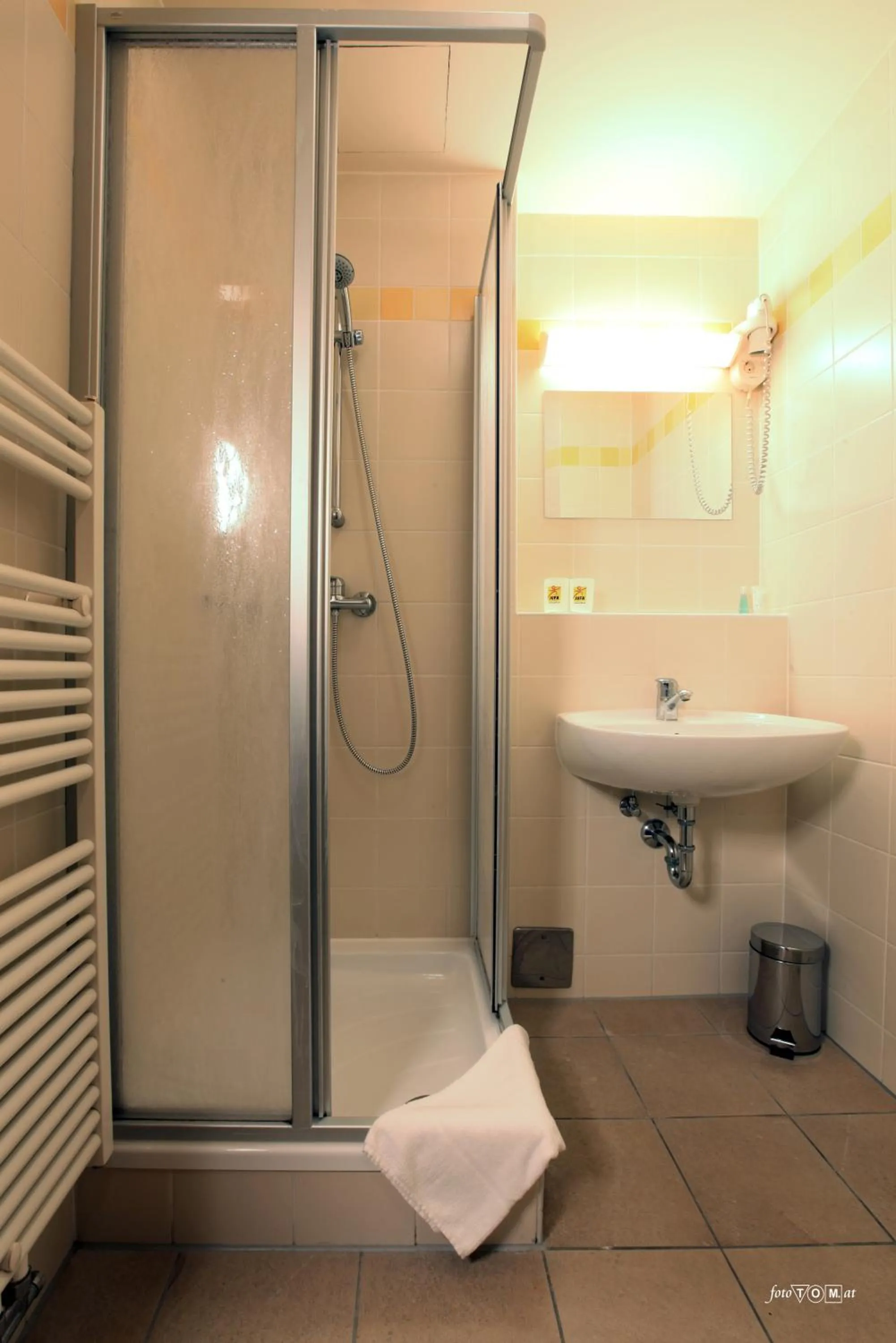 Bathroom in JUFA Hotel Grünau im Almtal