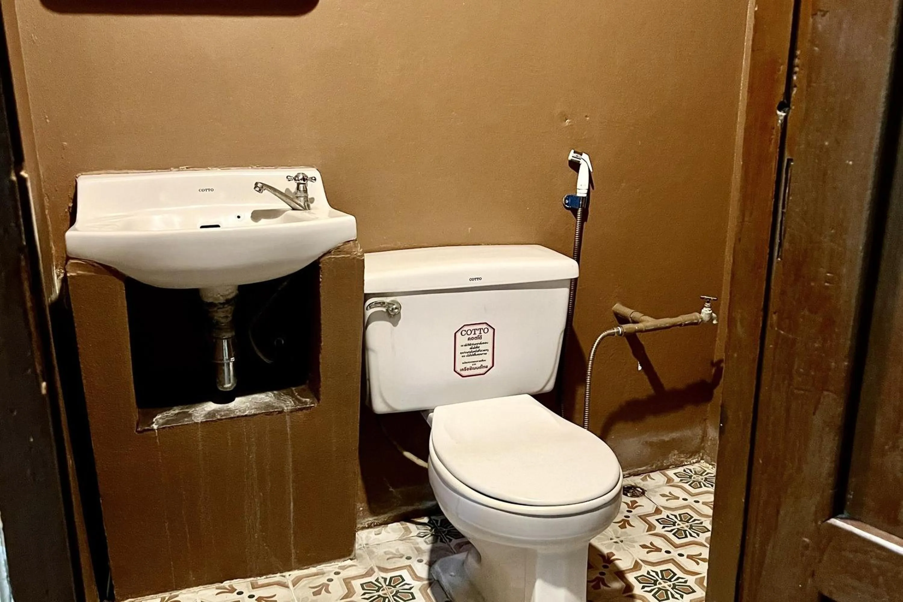 Bathroom in Baan Lanna at Prasingh