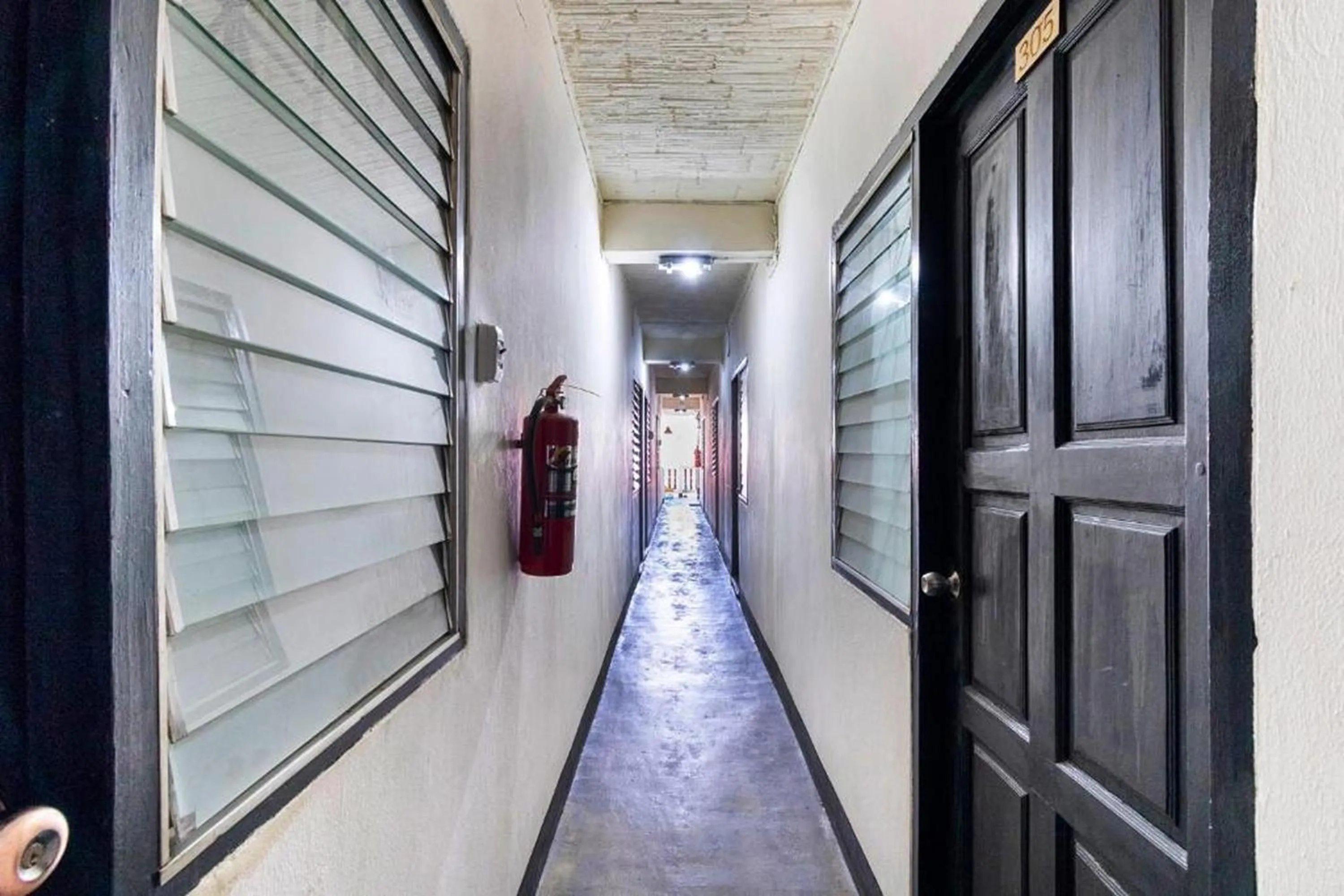 Property building in Baan Lanna at Prasingh