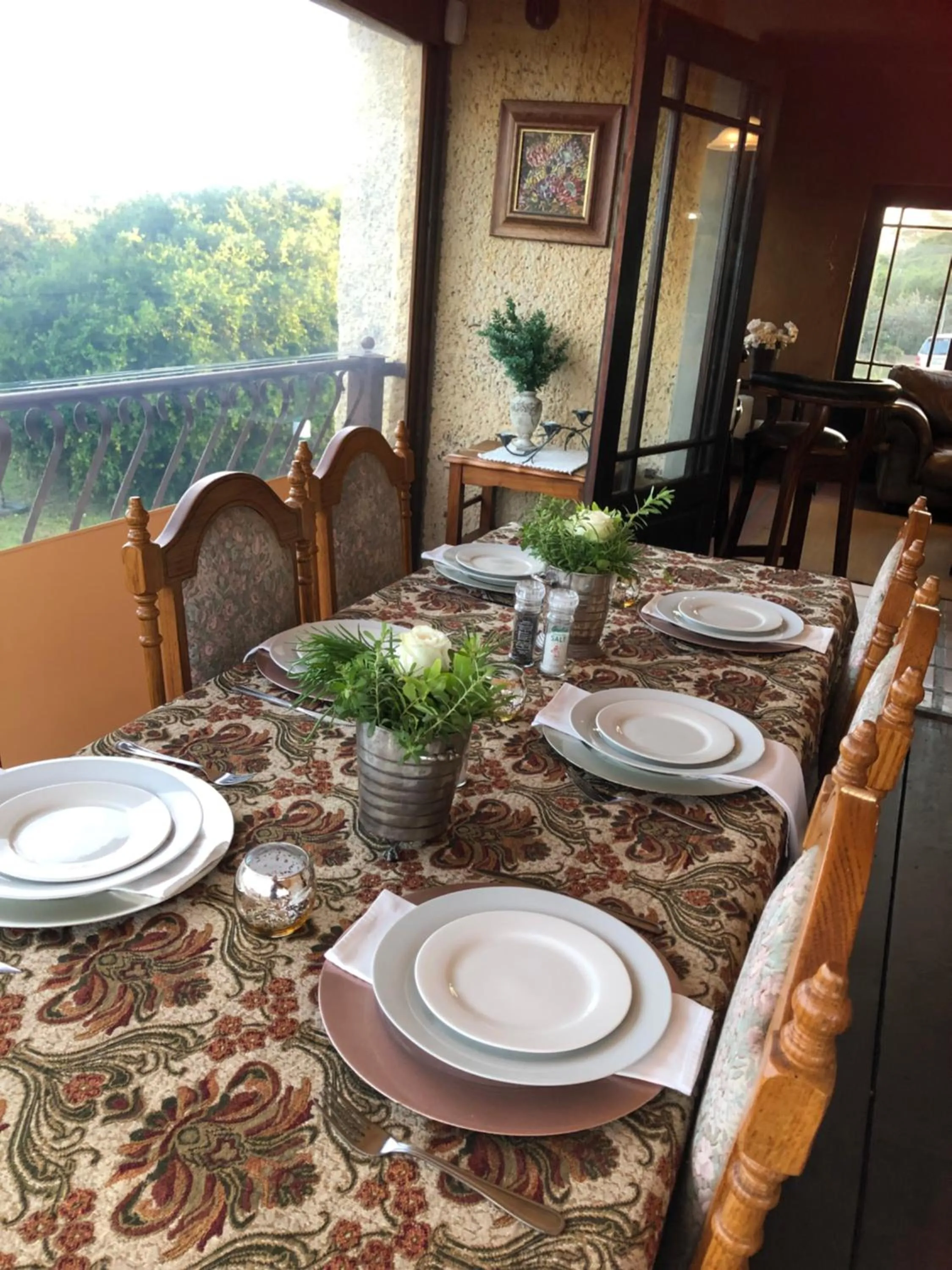 Restaurant/places to eat in Dio Dell Amore Guest House