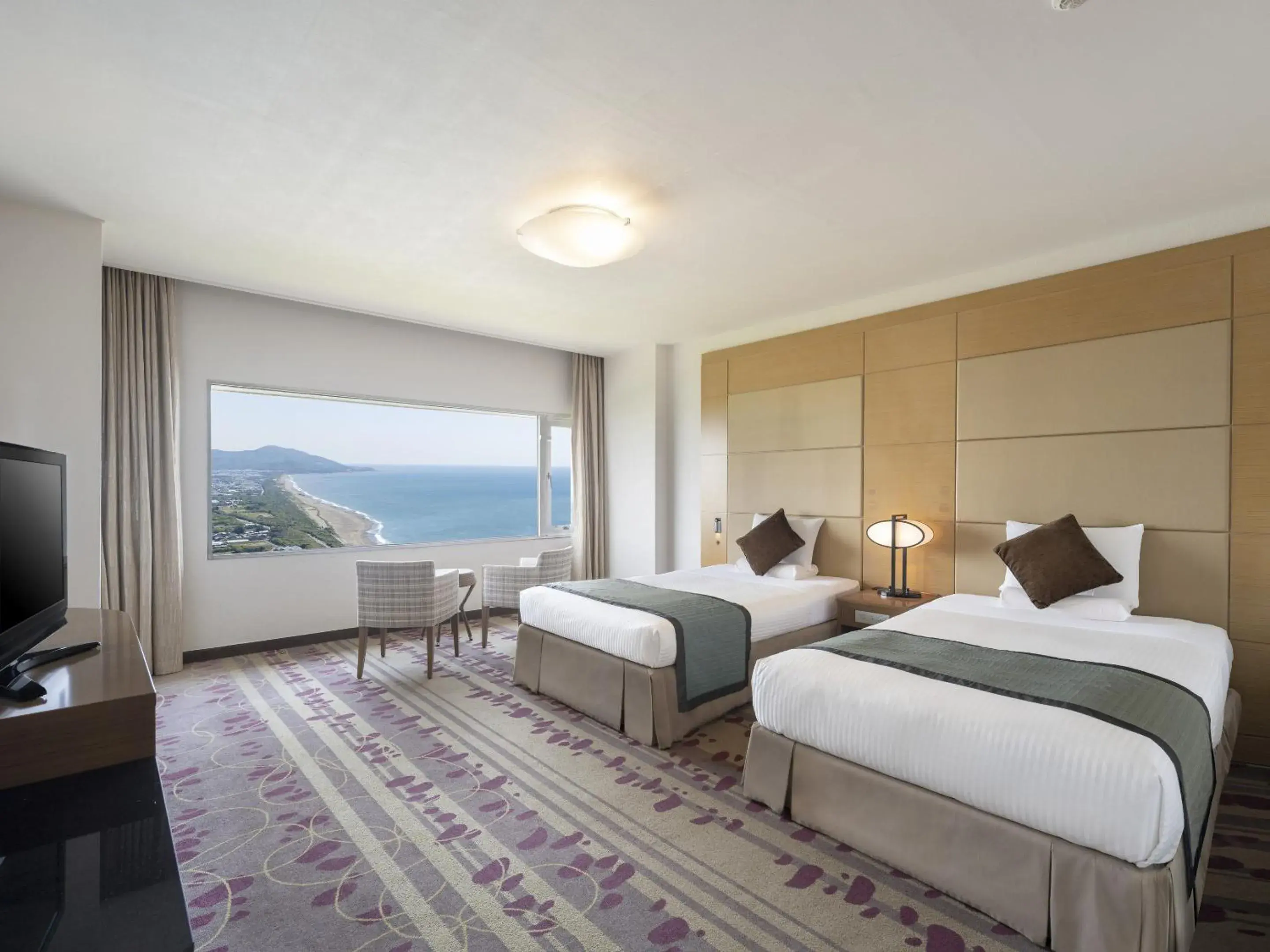 Deluxe Twin Room - single occupancy - Nonsmoking in Irago Ocean Resort Deluxe Twin Room - single occupancy - Nonsmoking in Irago Ocean Resort