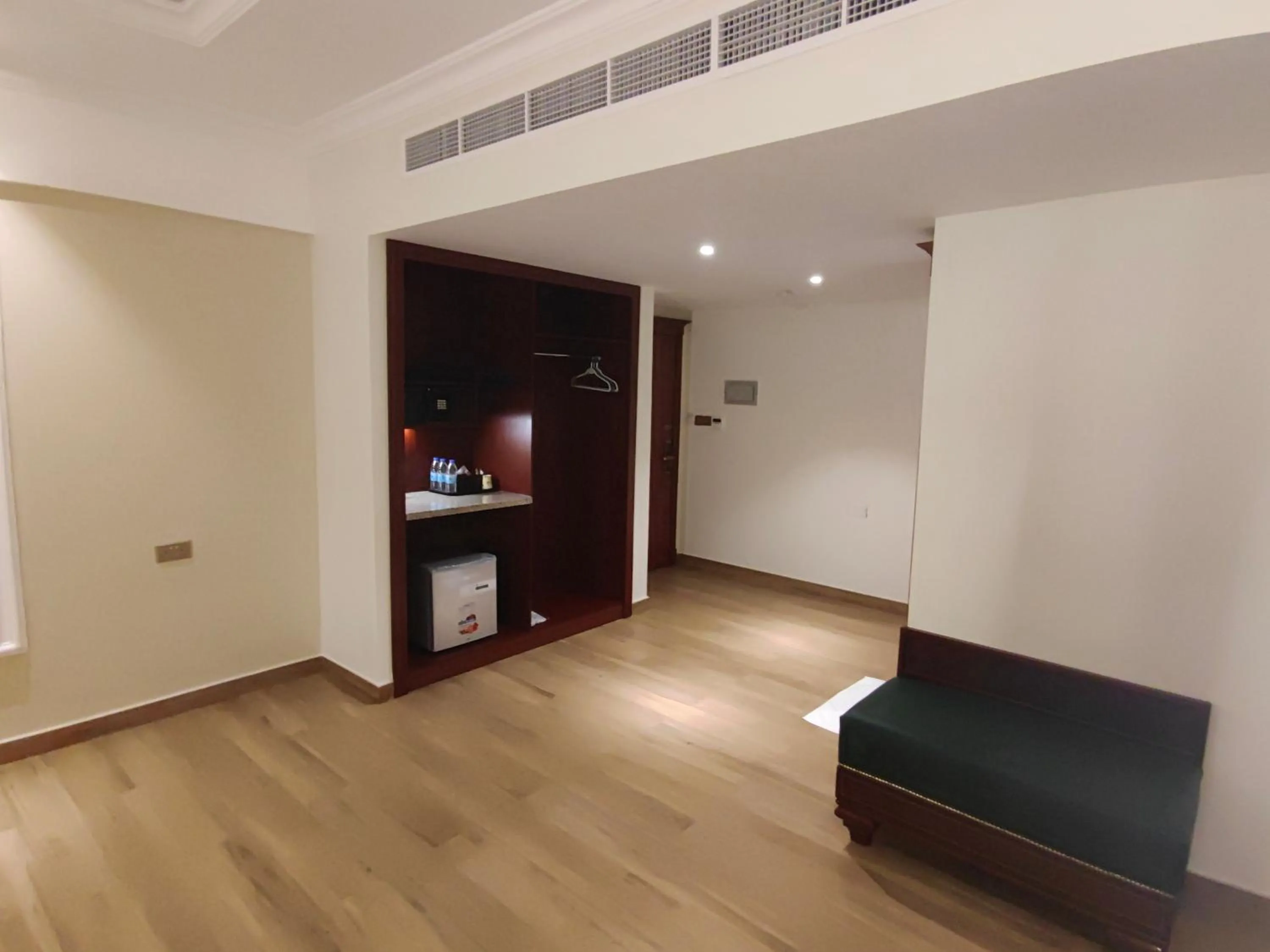 Kitchen or kitchenette in ALYA Hotel