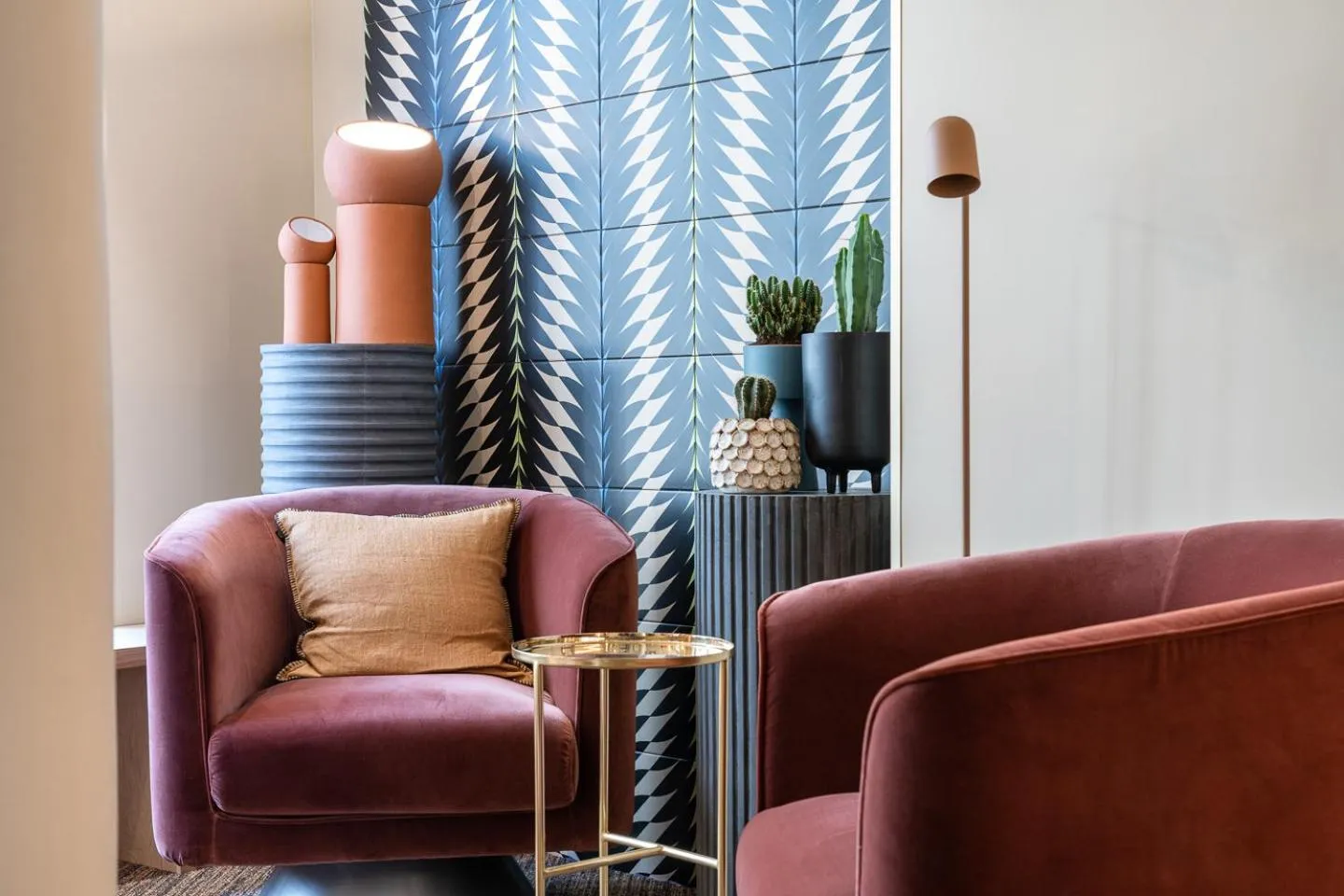 Lobby or reception in O.Lysée Hotel