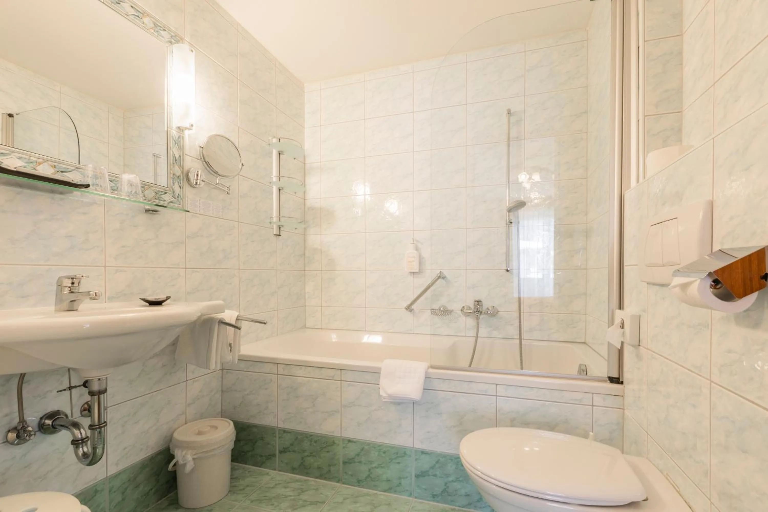 Bathroom in Hotel Schönegg