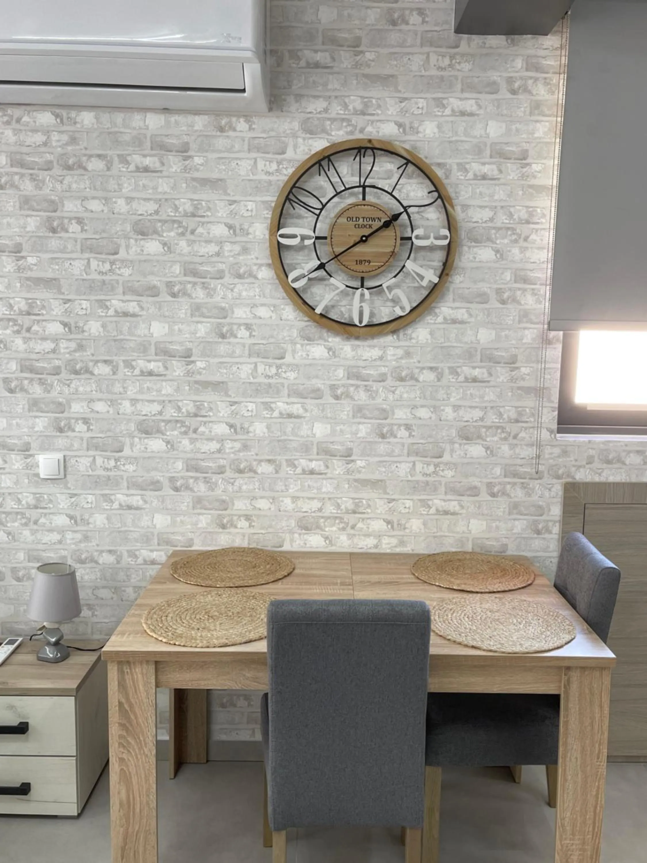 AVR Airport Deluxe Suites 6 AIRPORT FREE SHUTLE