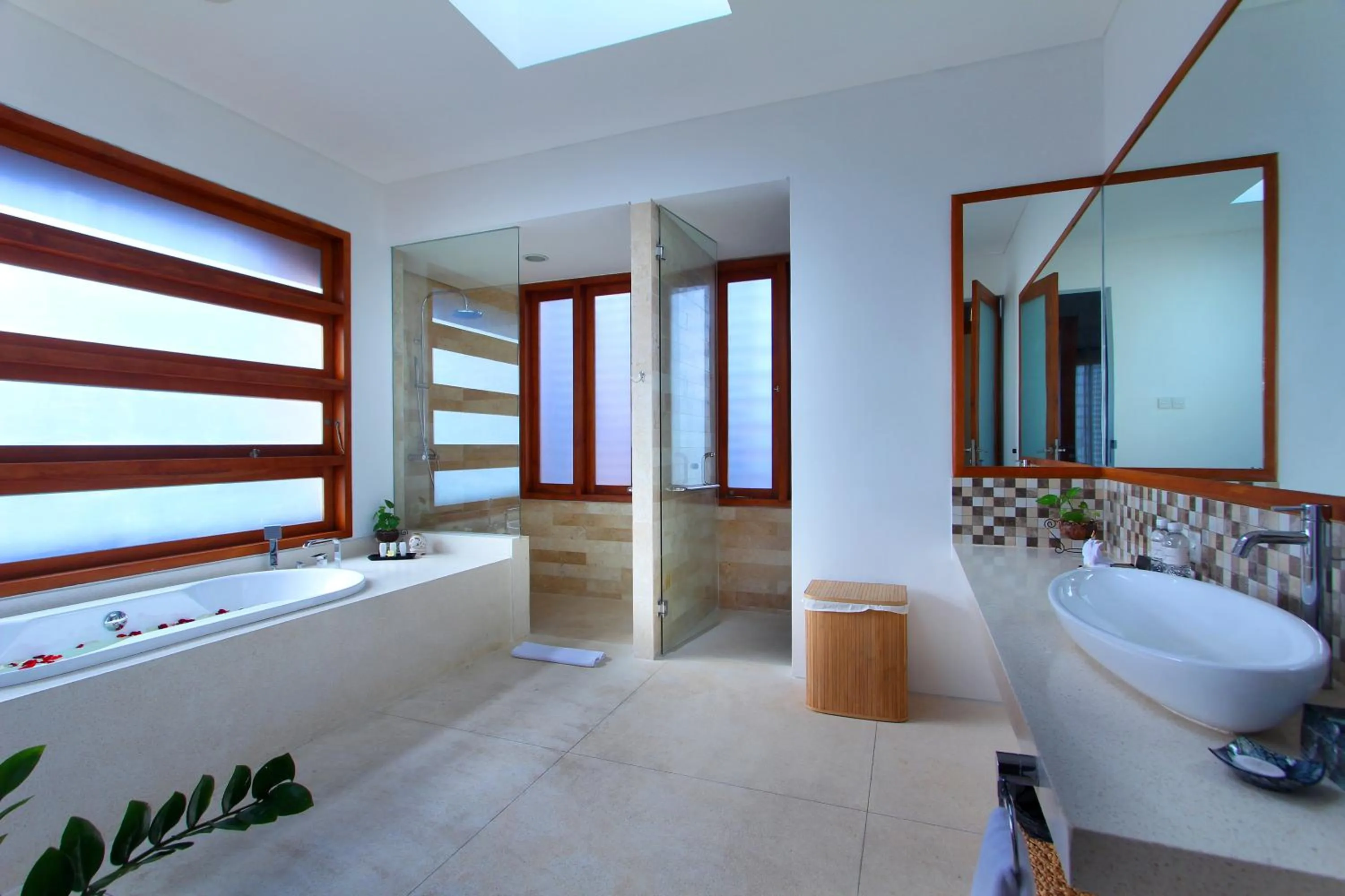 Bathroom in Papillon Umalas Villas