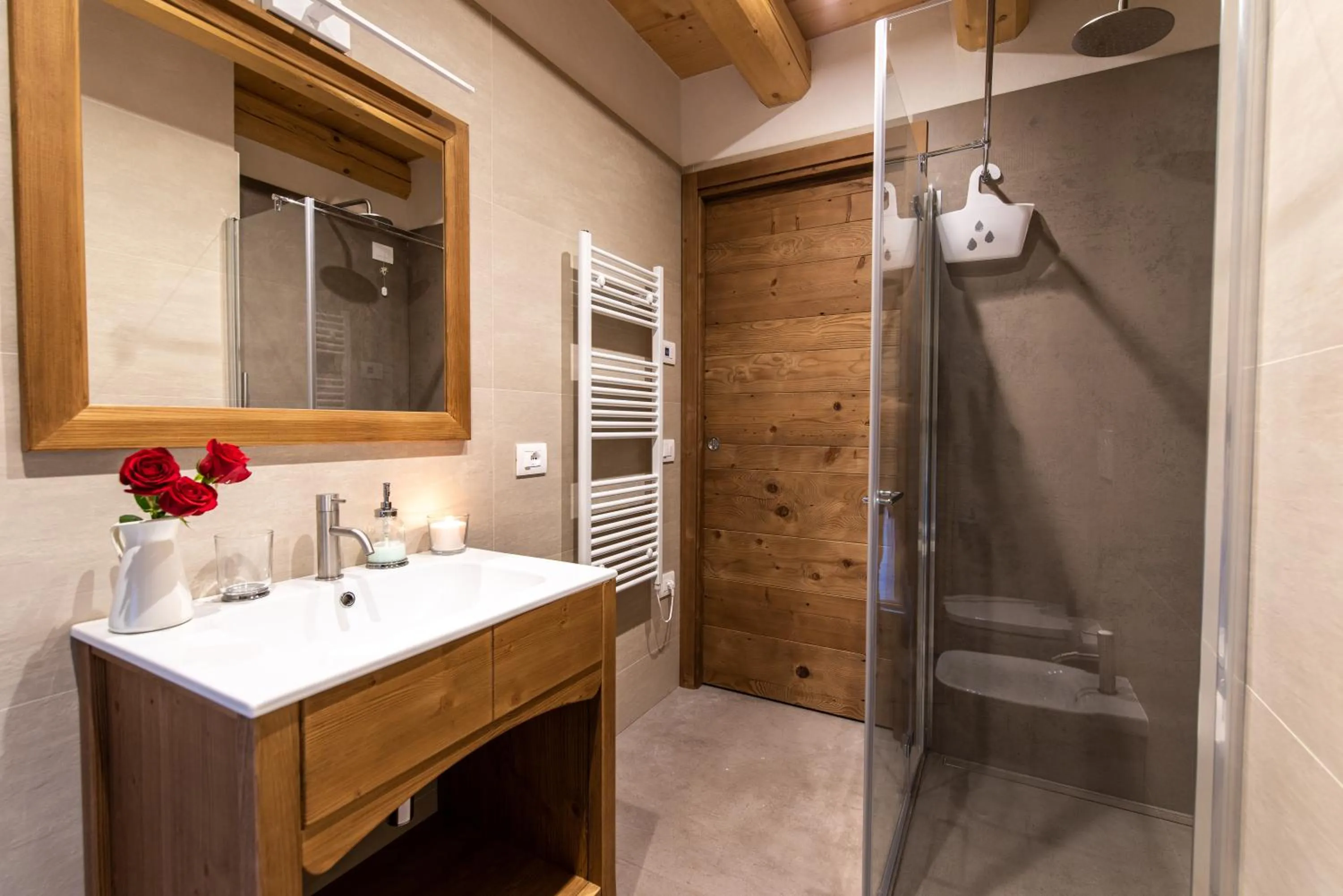 Shower in Antico Borgo Brunelli