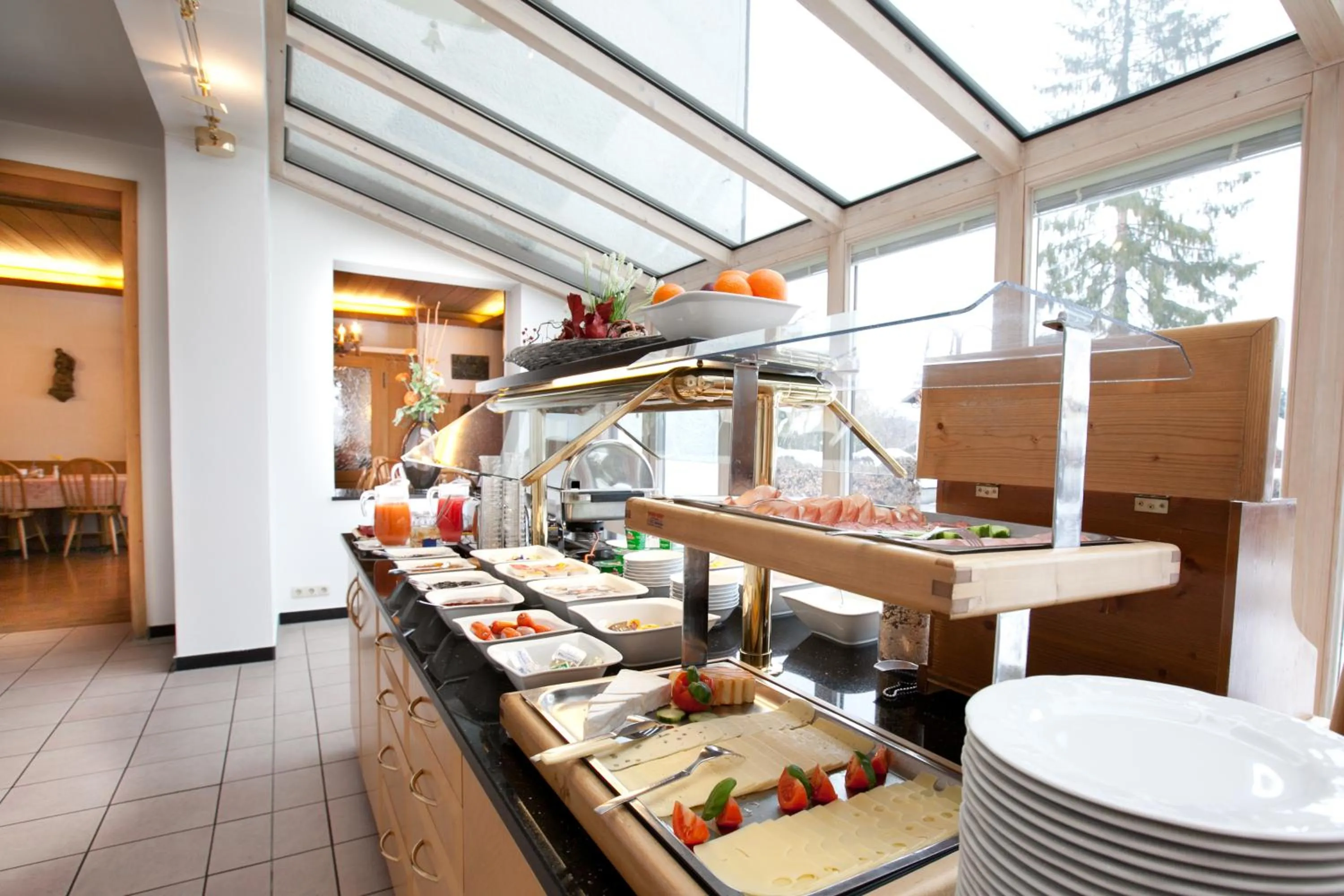 Restaurant/places to eat in Hotel am Wald