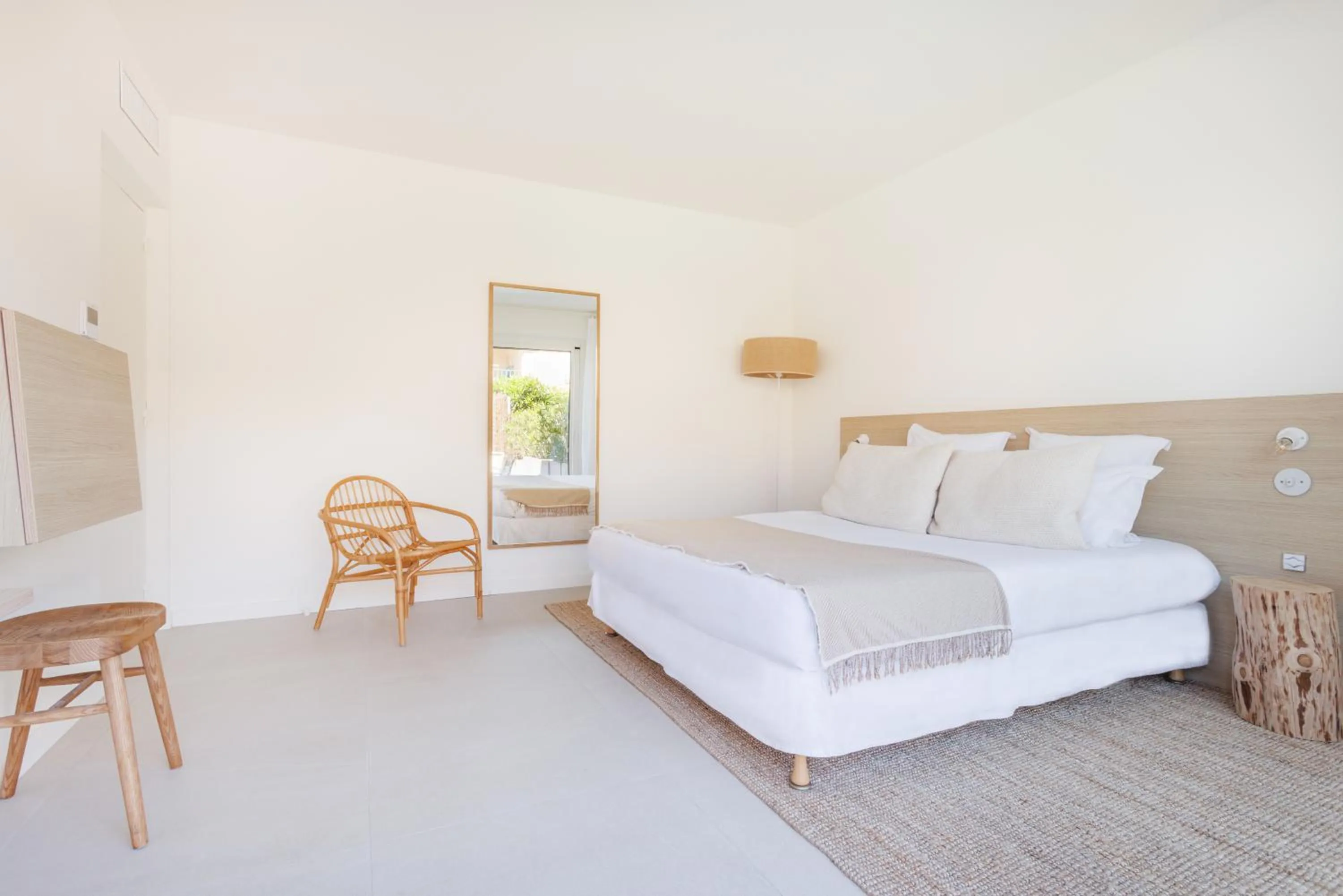 Photo of the whole room, Bed in Belle Vue Hôtel