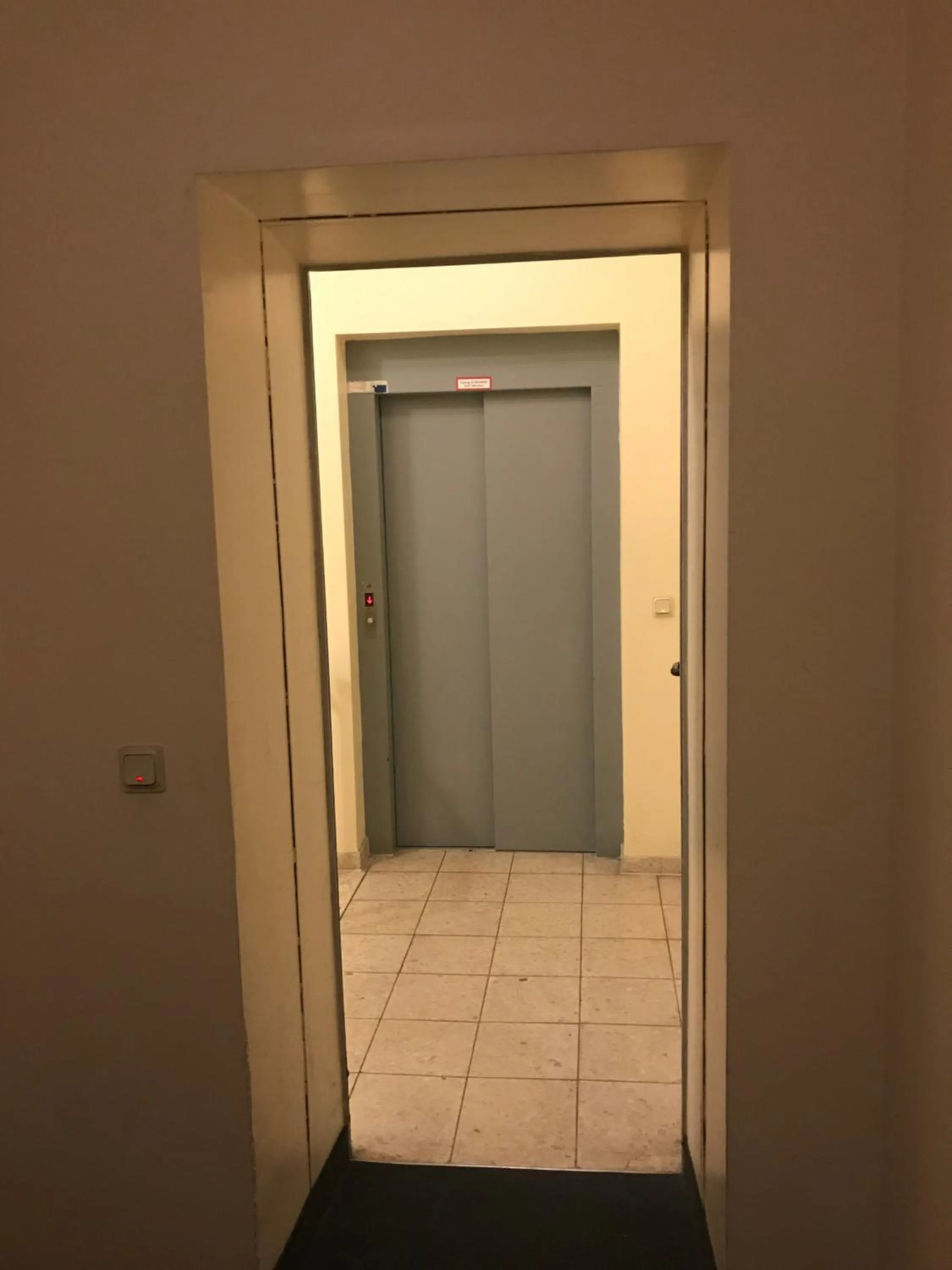 elevator in Ariva Boardinghouse Platanenhof