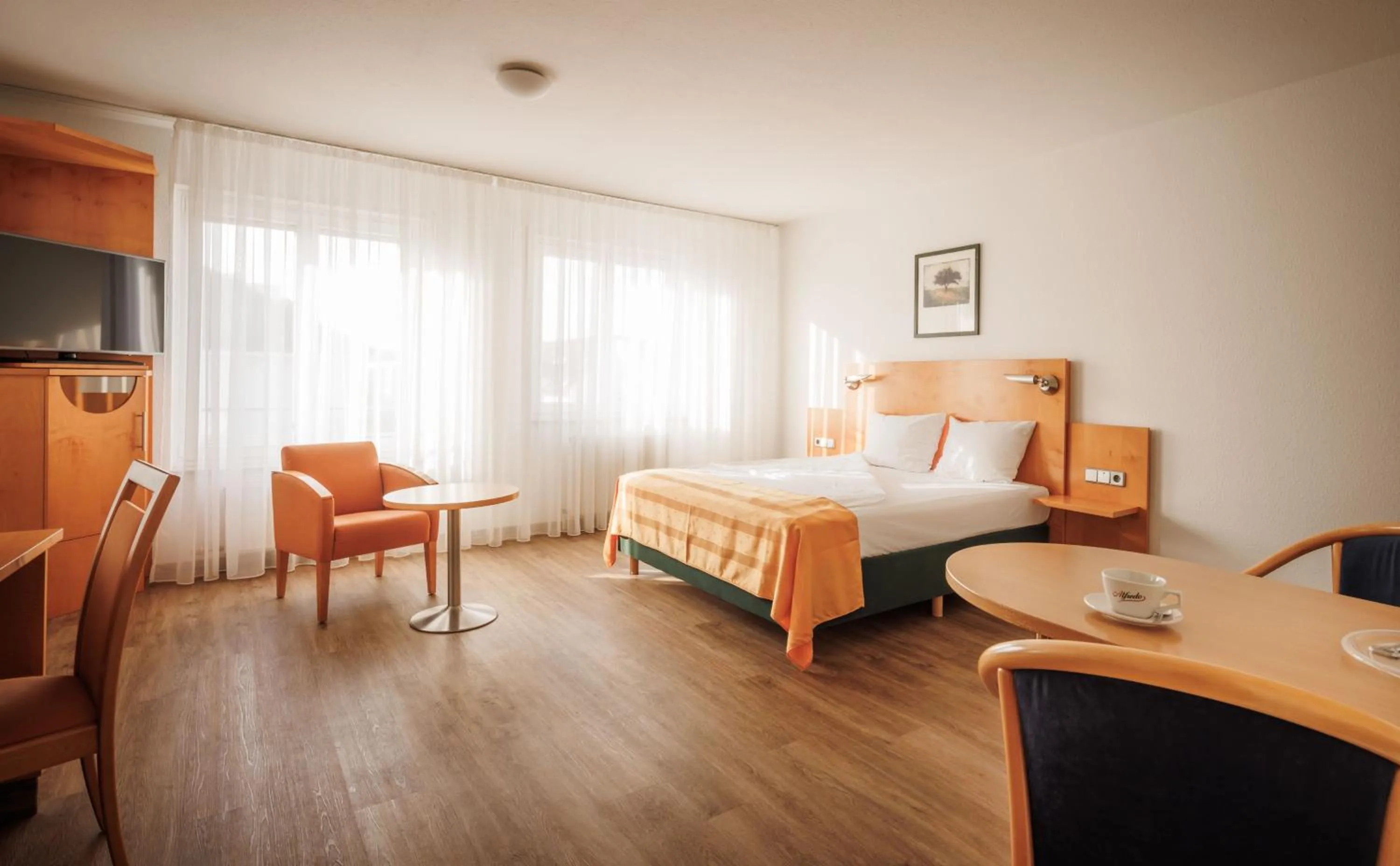 Photo of the whole room, Bed in Ariva Boardinghouse Platanenhof