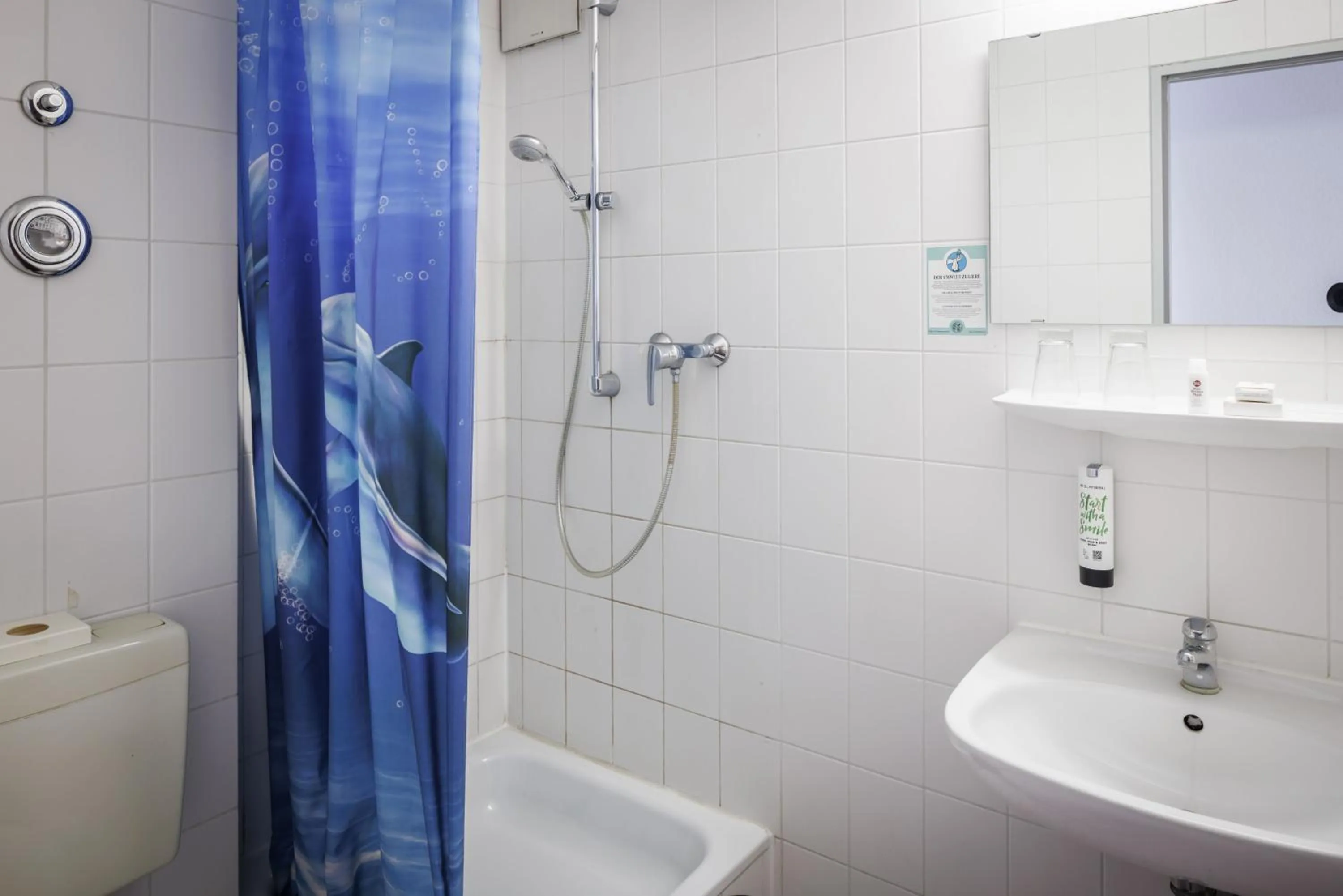 Shower in Ariva Boardinghouse Platanenhof