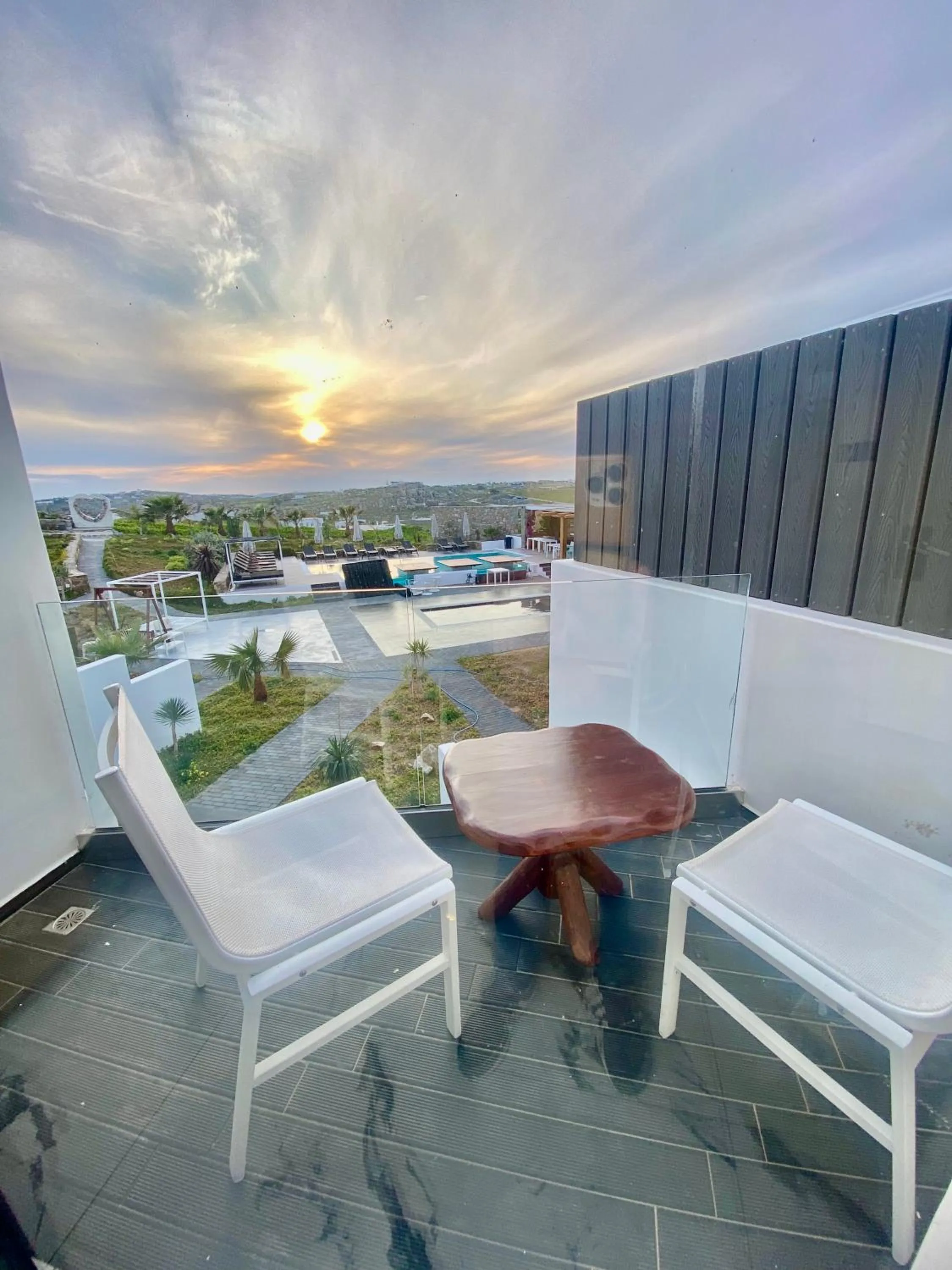 Balcony/Terrace in Bianco a Nero Mykonos