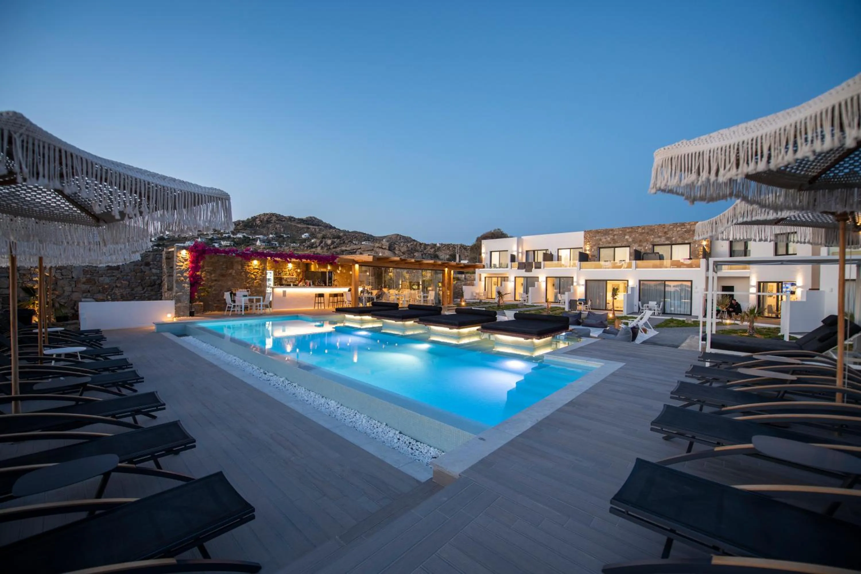Property building in Bianco a Nero Mykonos
